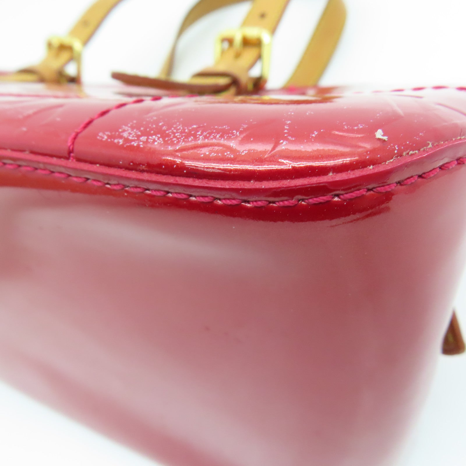 LOUIS VUITTON Mono-Vernis Rosewood Avenue Shoulder Bag金扣肩背袋红色
