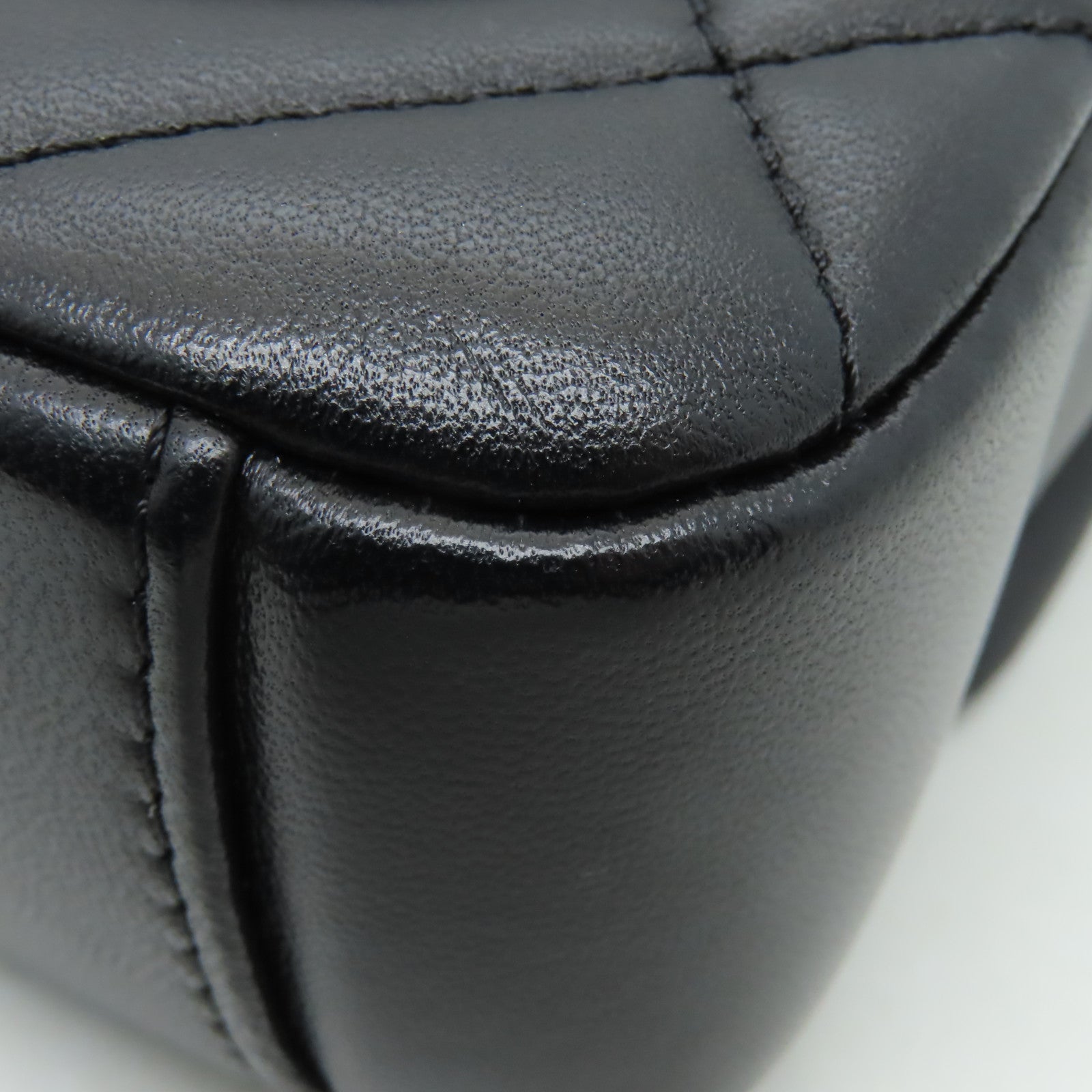 CHANEL 菱格羊皮皮革Chain Shoulder Bag金扣鏈帶肩背袋黒色
