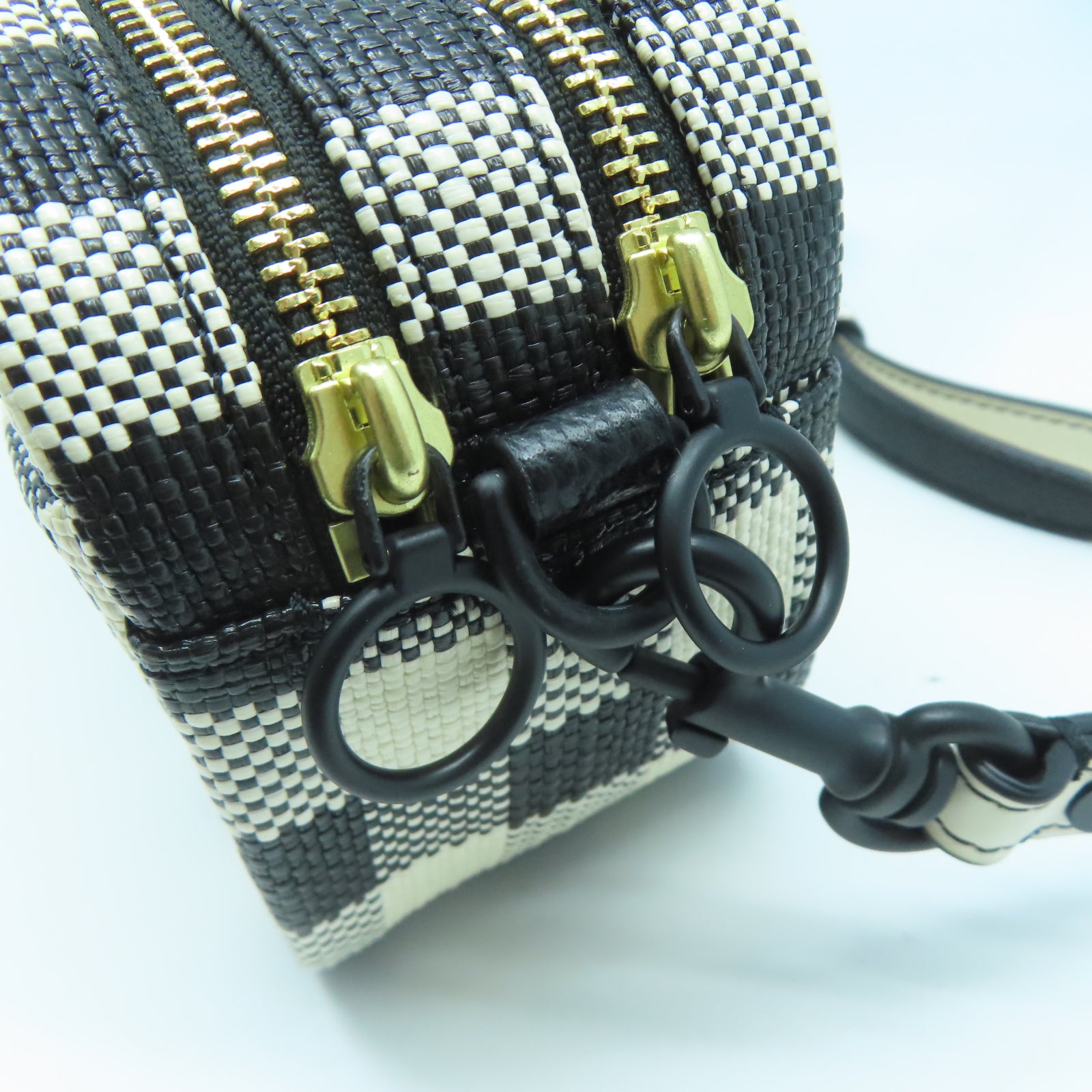 Tory Burch 牛皮皮革Shoulder Bag金扣肩背袋黑色/白色