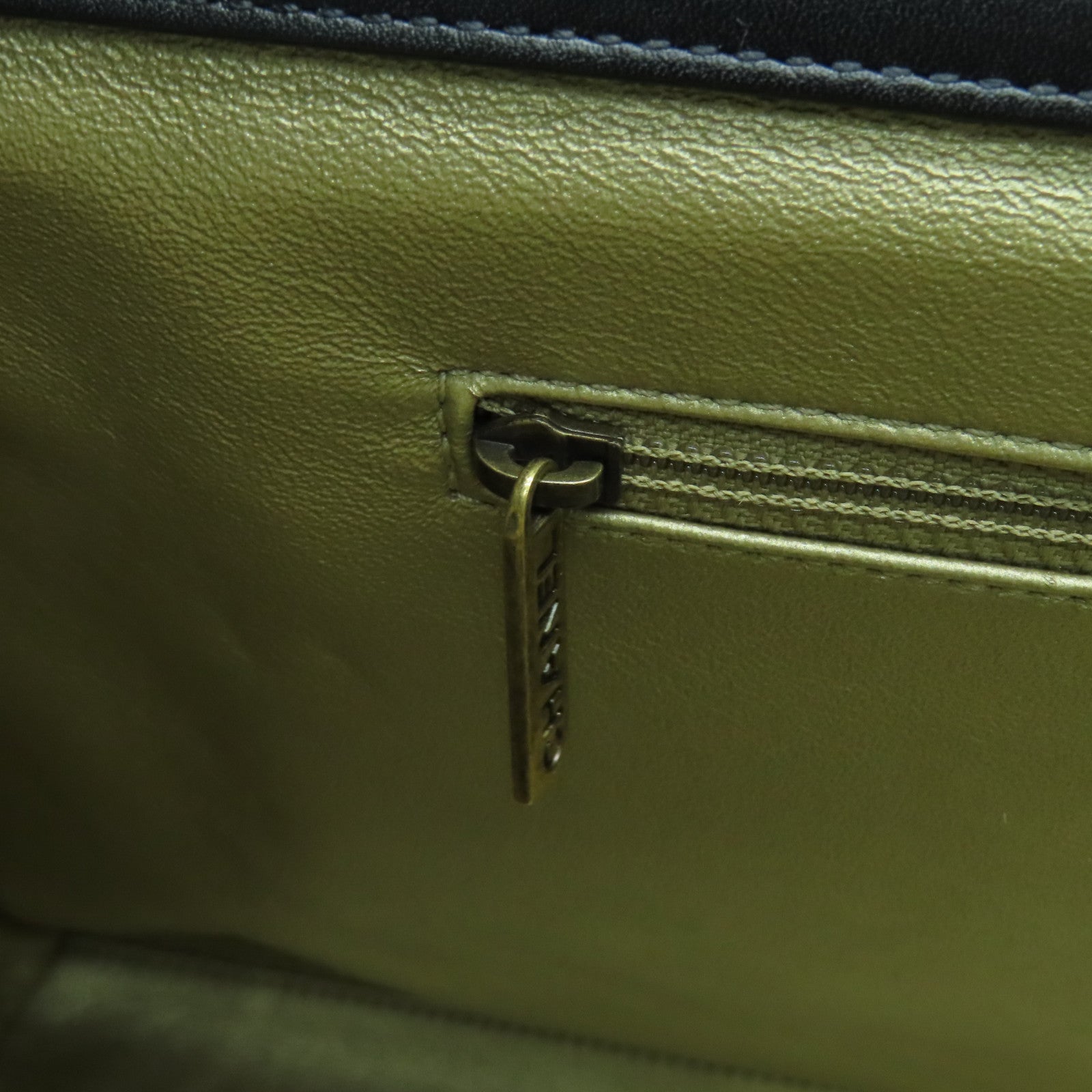 CHANEL 菱格牛皮皮革Shoulder Bag金扣肩背袋白色