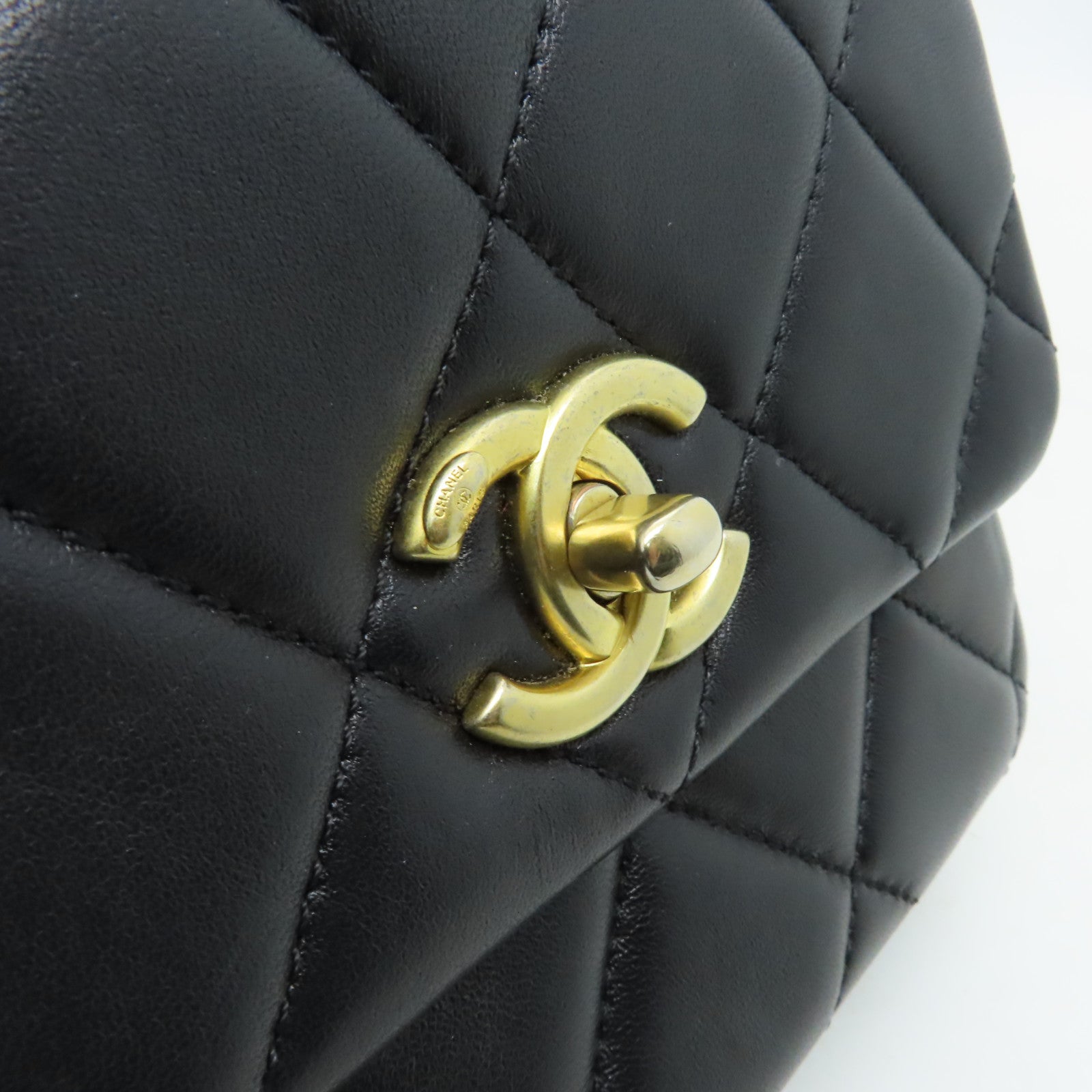 CHANEL 菱格羊皮皮革Chain Shoulder Bag金扣鏈帶肩背袋黒色