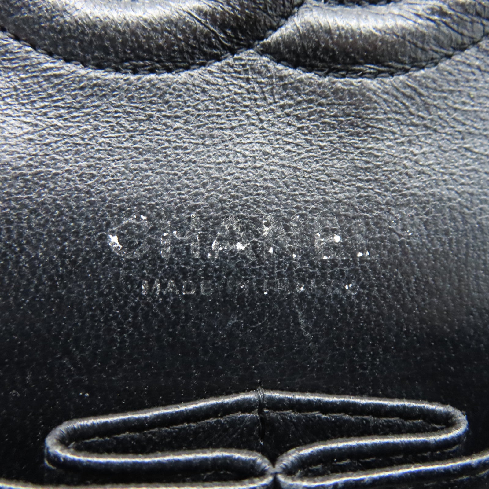 CHANEL 菱格Caviar皮革Classic 25cm銀扣鏈帶肩背袋黑色