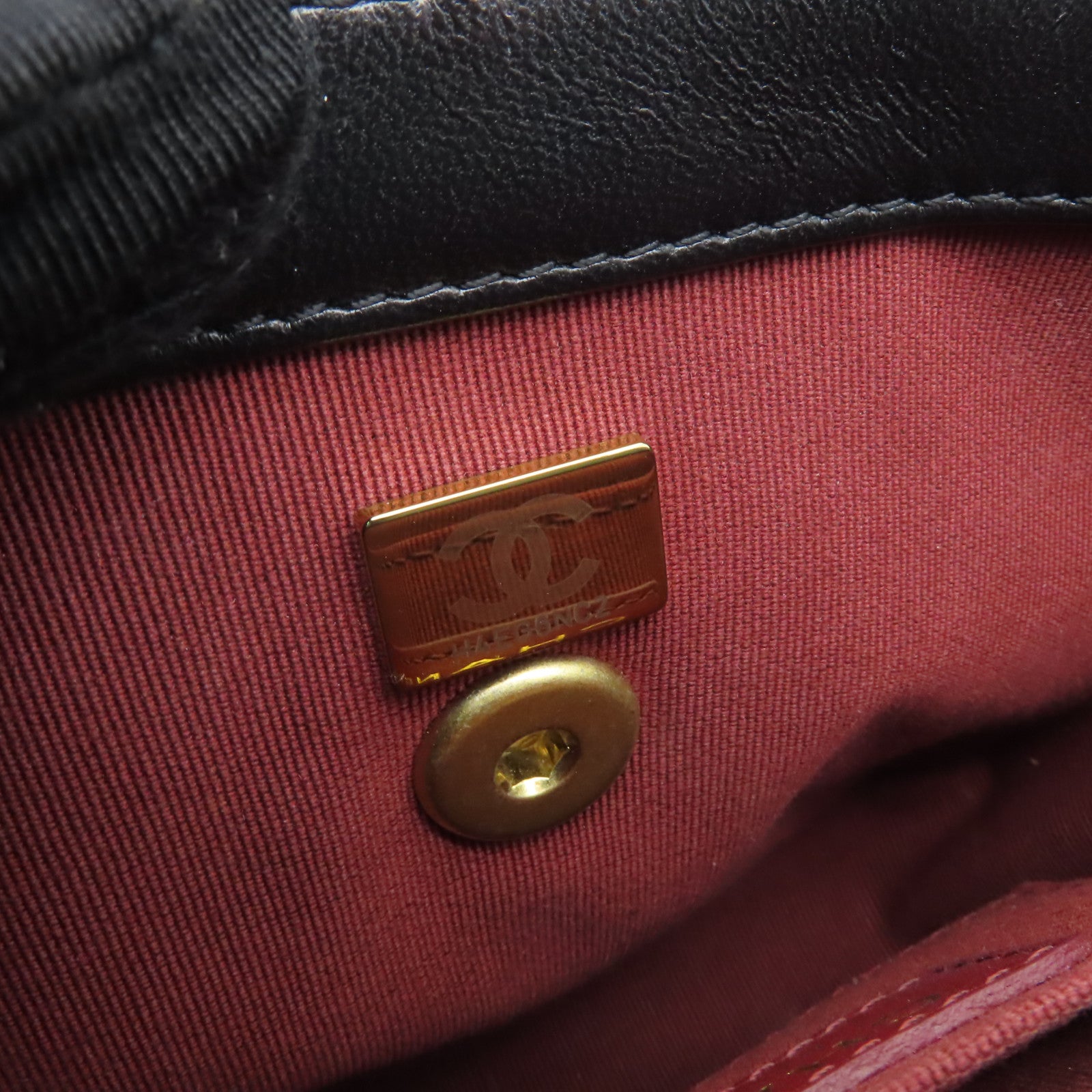 CHANEL 菱格羊皮皮革Chain Shoulder Bag金扣鏈帶肩背袋黒色