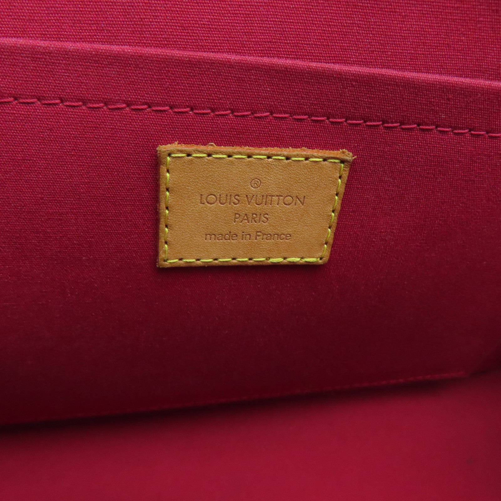 LOUIS VUITTON Mono-Vernis Rosewood Avenue Shoulder Bag金扣肩背袋红色