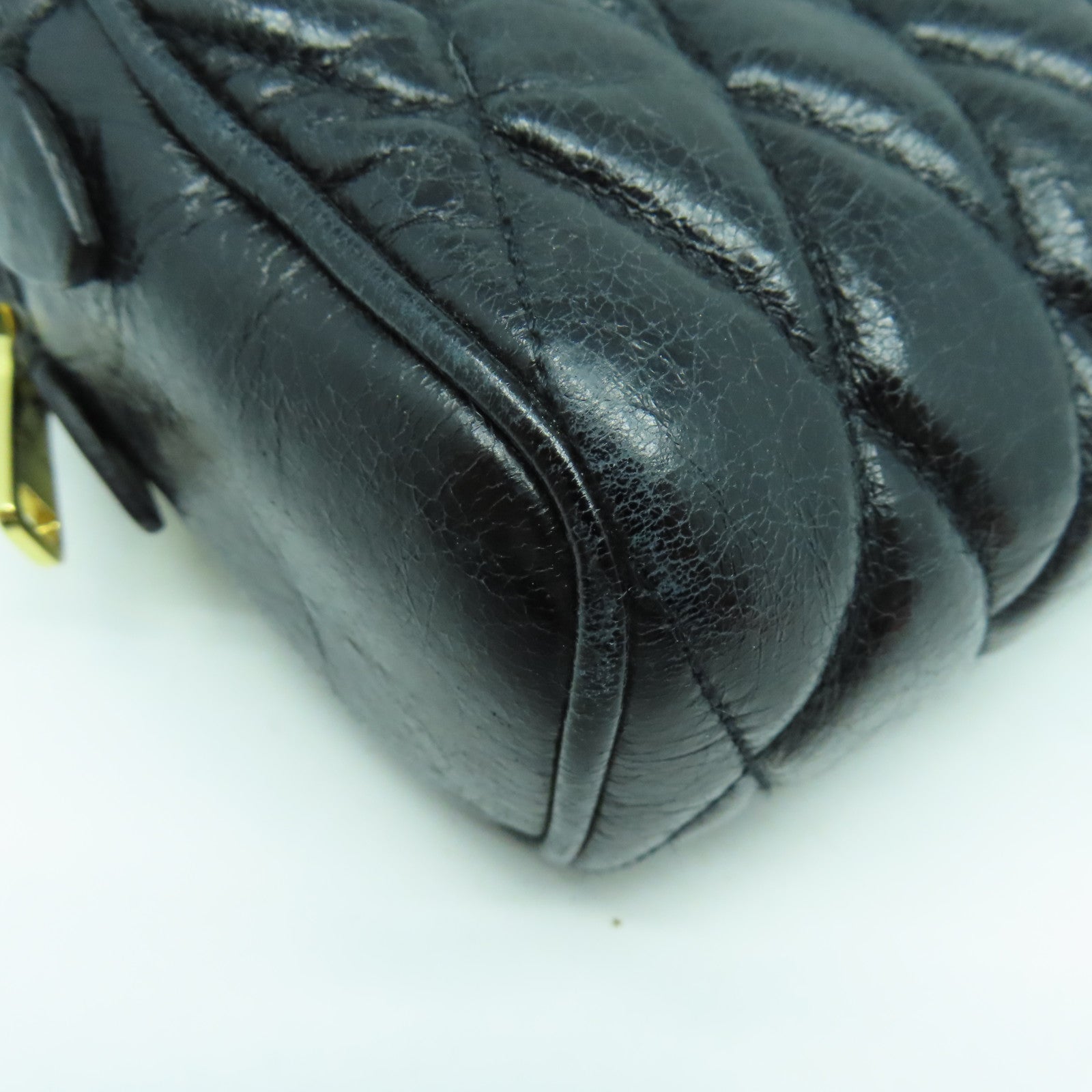 Miu Miu 菱格羊皮皮革Shoulder Bag金扣肩背袋黑色