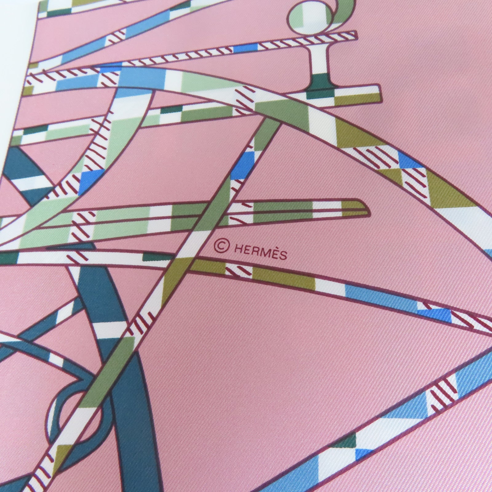 HERMES 絲質Scarf 90x90cm絲巾粉紅色/白色/淺藍色