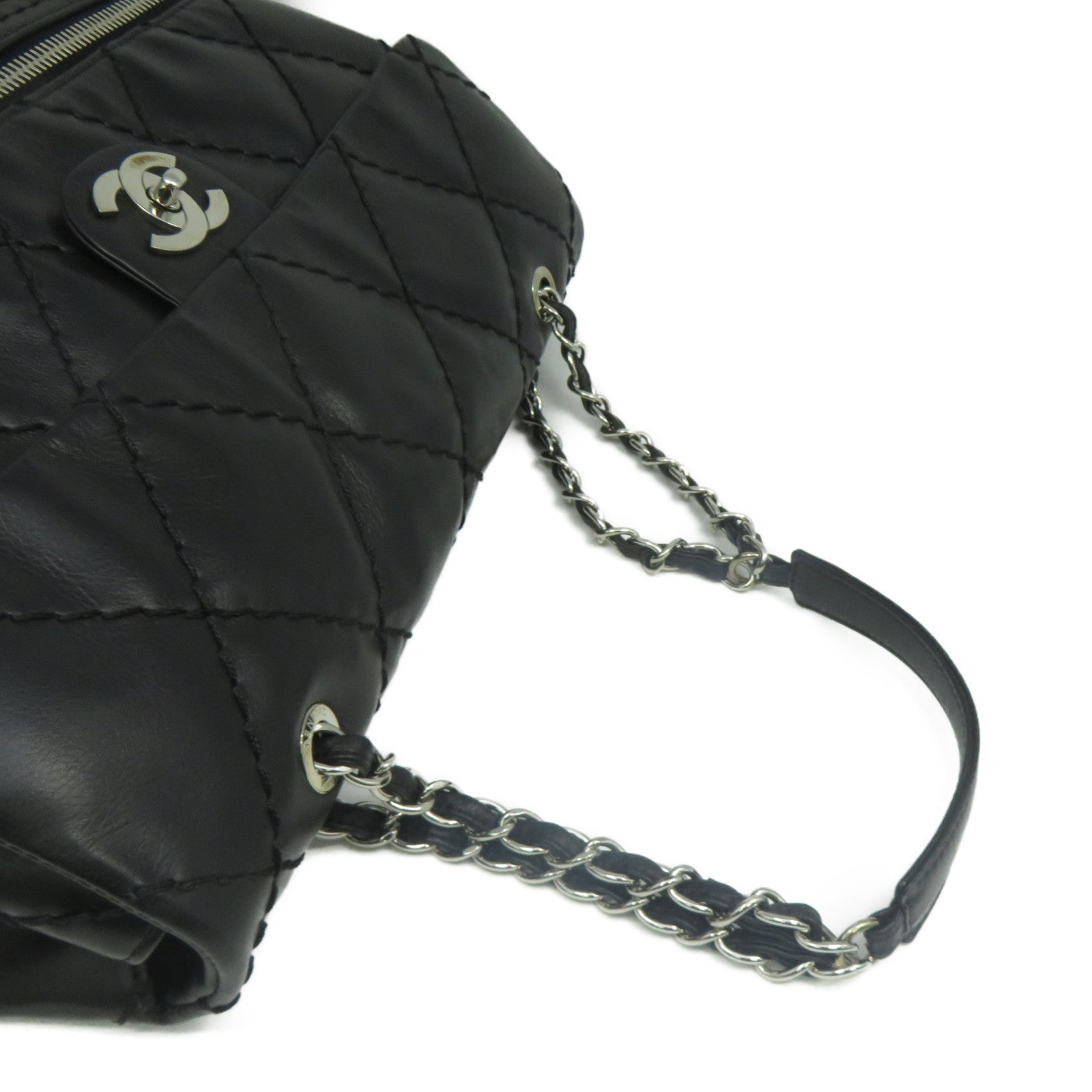 CHANEL 菱格牛皮皮革Chain Shoulder銀扣鏈帶肩背袋黑色