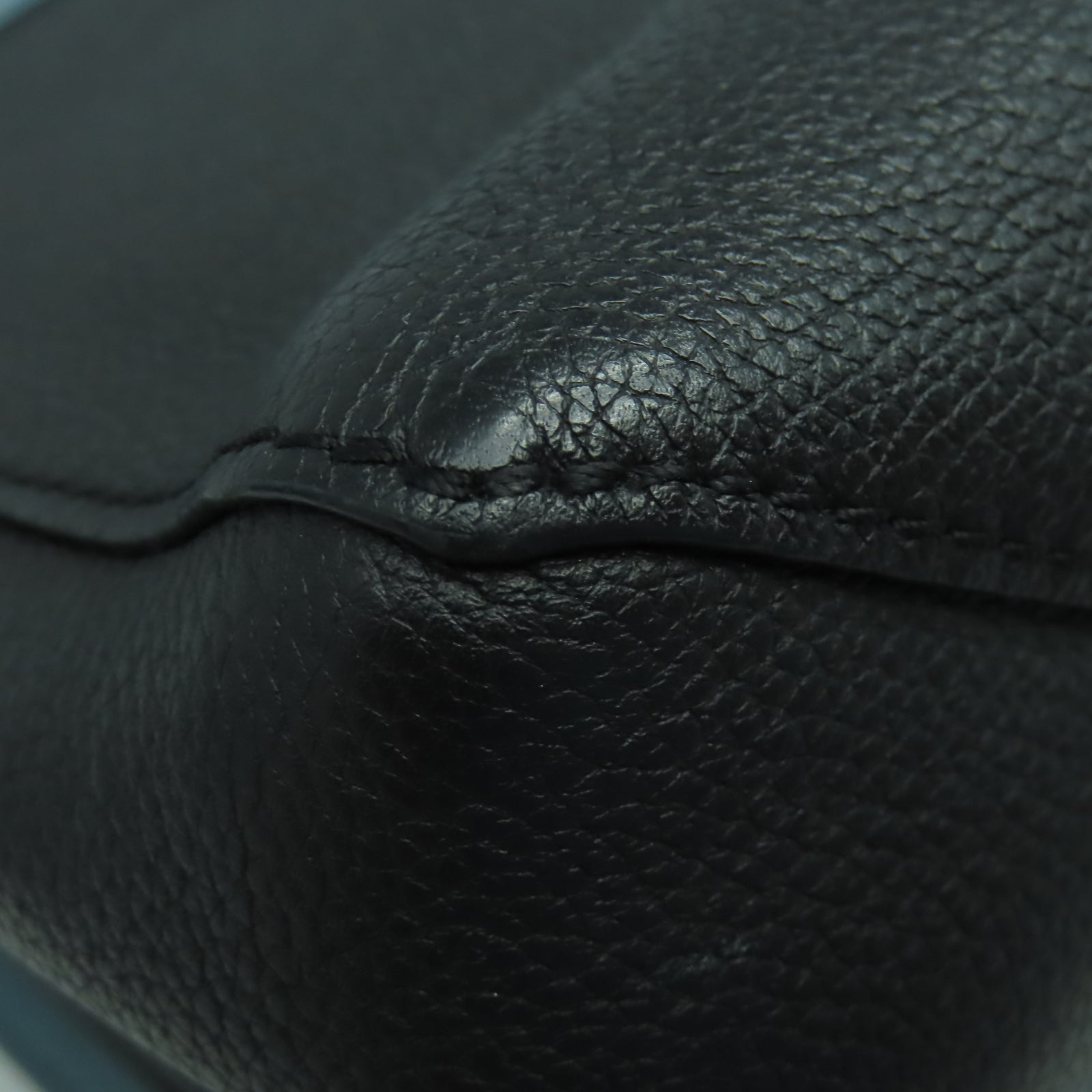 LOUIS VUITTON 牛皮皮革Lockme II銀扣手挽肩背兩用袋藍色/黑色