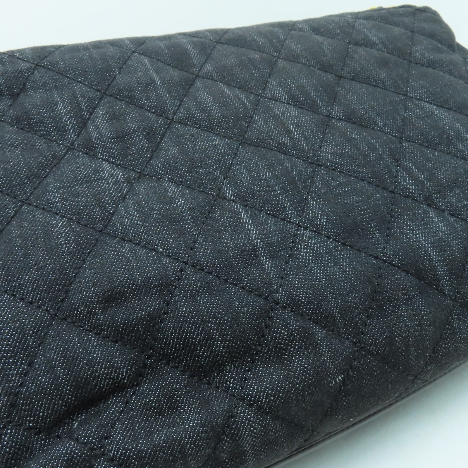 CHANEL 菱格牛仔布/皮革Chain Shoulder金扣鏈帶肩背袋黑色