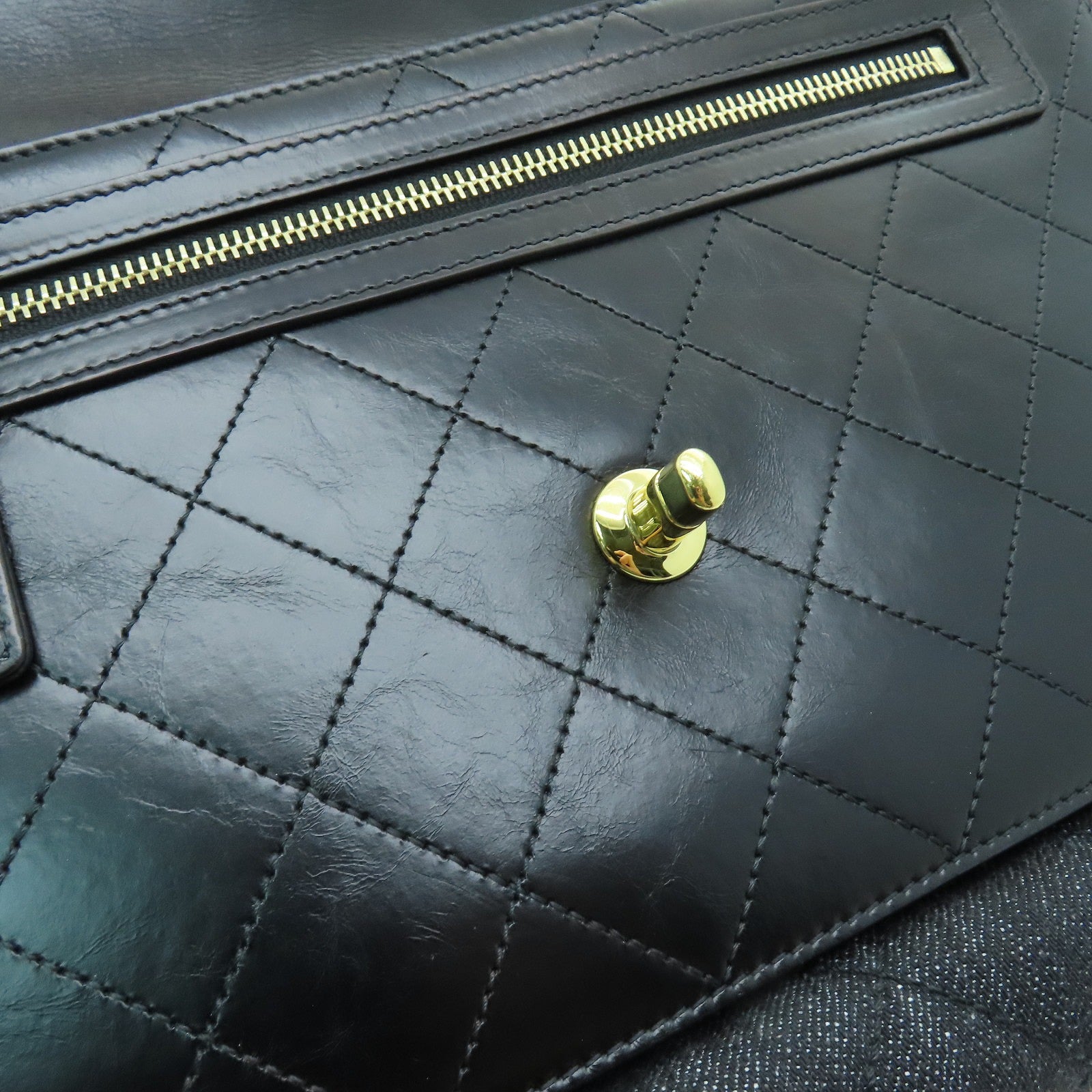 CHANEL 菱格牛仔布/皮革Chain Shoulder金扣鏈帶肩背袋黑色