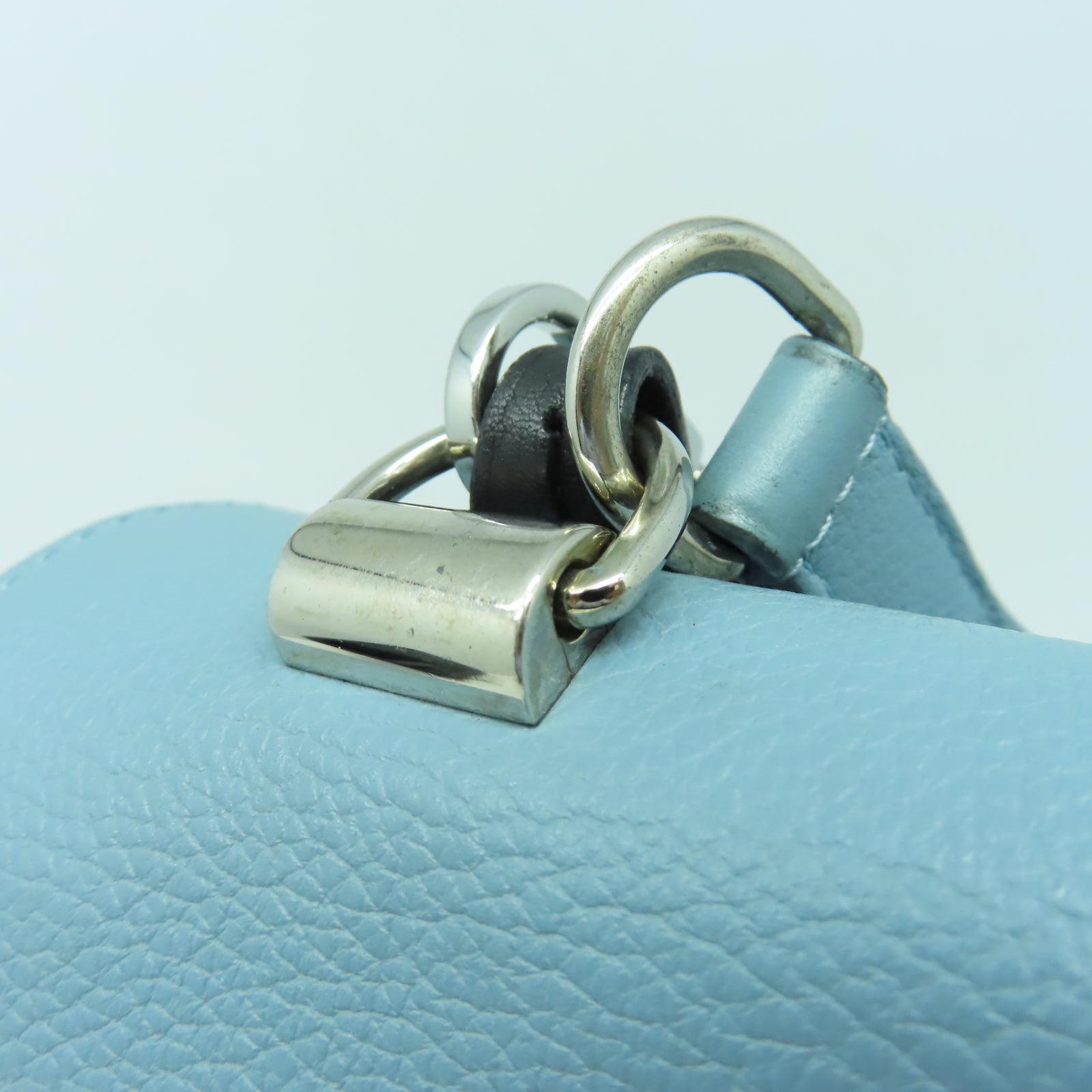 LOUIS VUITTON 牛皮皮革Lockme II銀扣手挽肩背兩用袋藍色/黑色