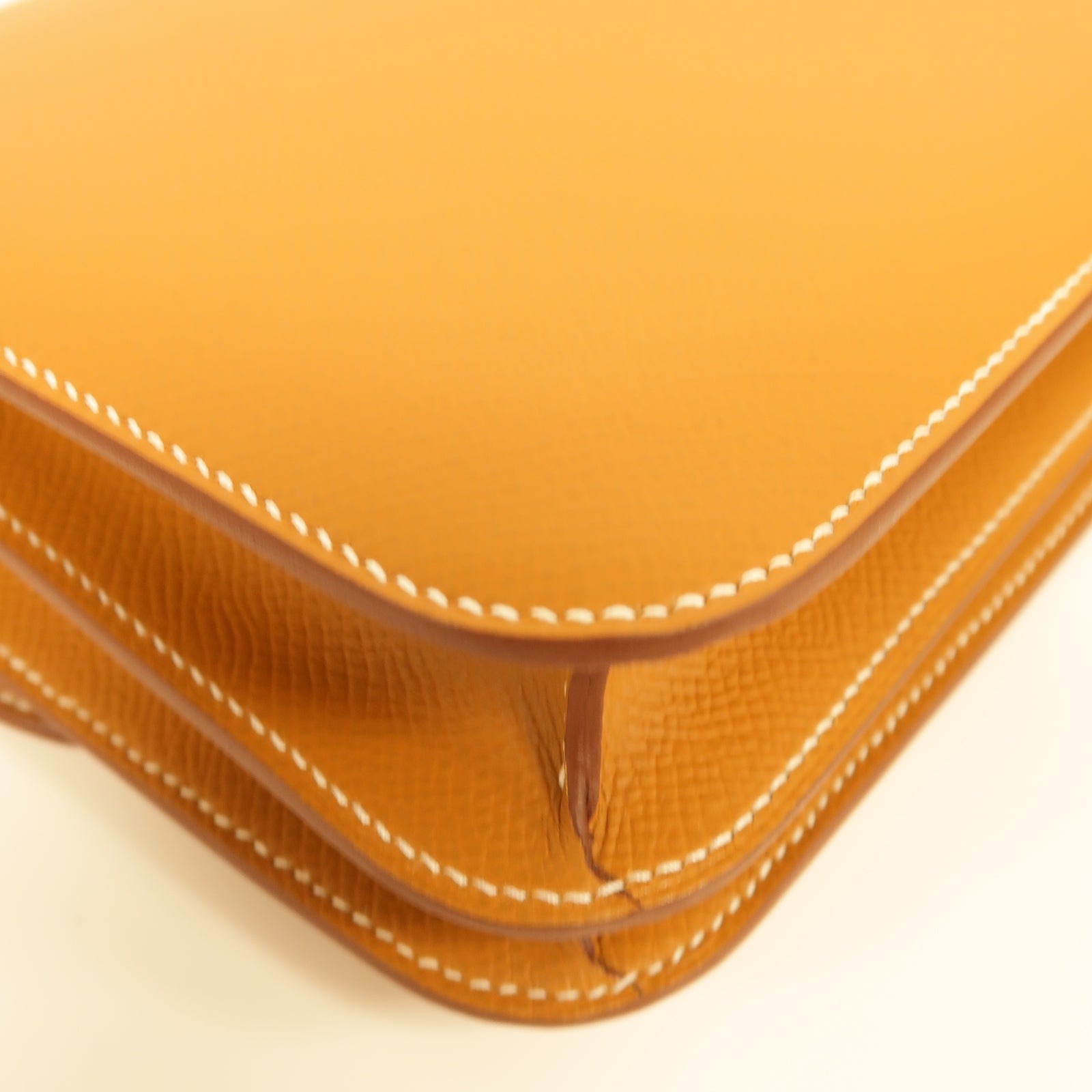 HERMES Epsom皮革Constance Mini金扣肩背袋Gold棕色
