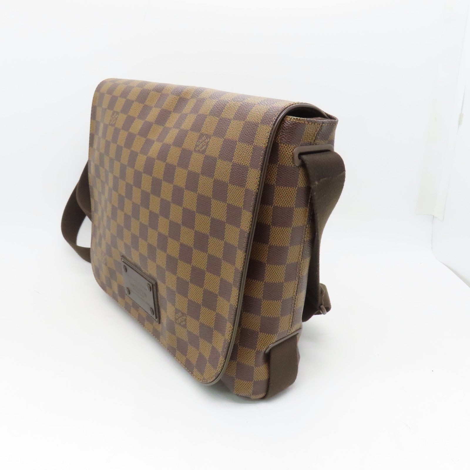 LOUIS VUITTON Damier Brooklyn MM Gold Buckle Shoulder Bag Brown