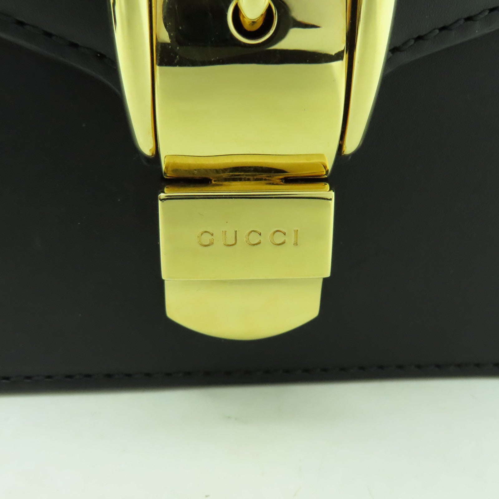 GUCCI 牛皮皮革Sylvie Mini金扣鏈帶肩背袋黑色