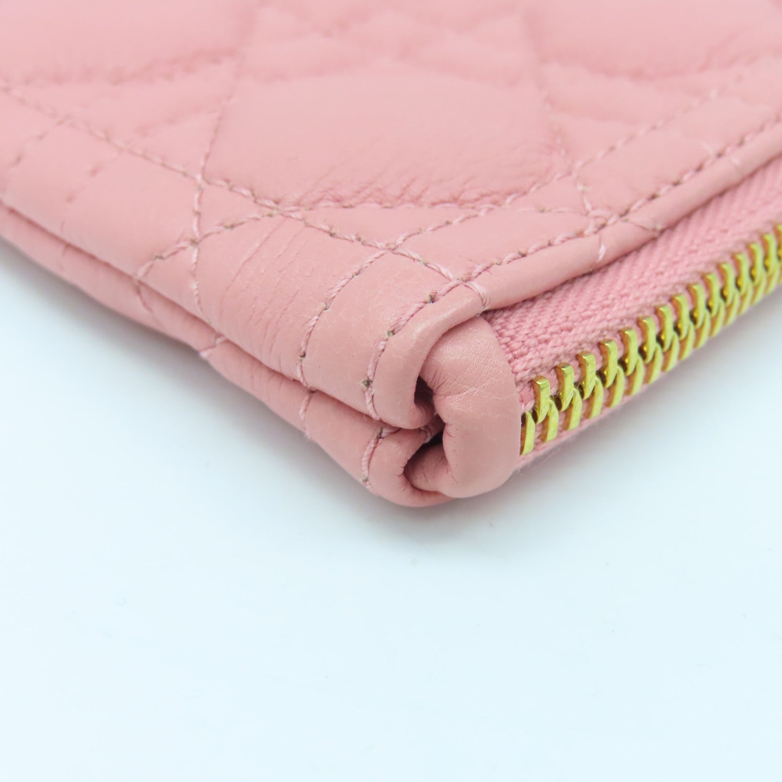 Dior 牛皮皮革Clutch Bag金扣手拿包粉紅色
