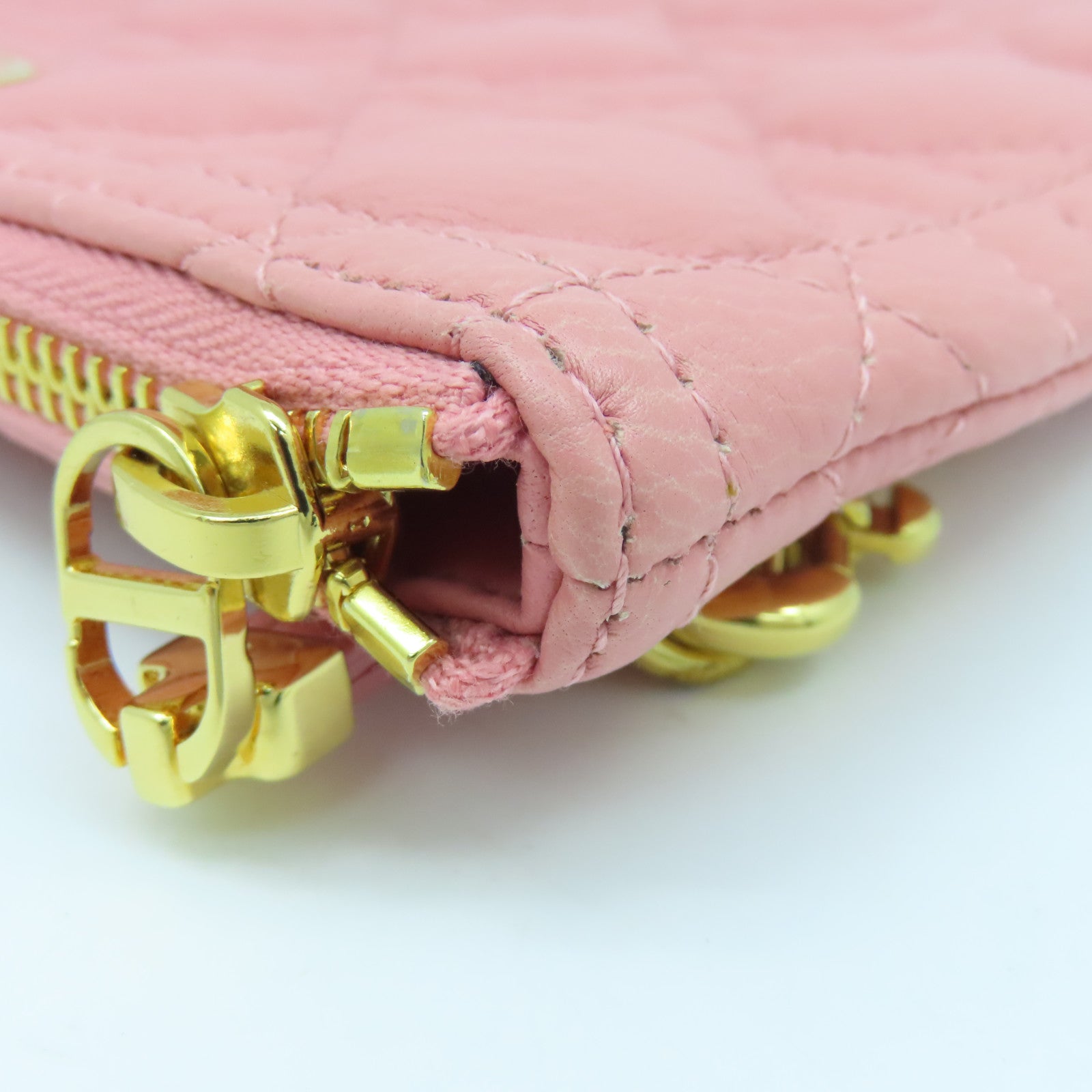Dior 牛皮皮革Clutch Bag金扣手拿包粉紅色