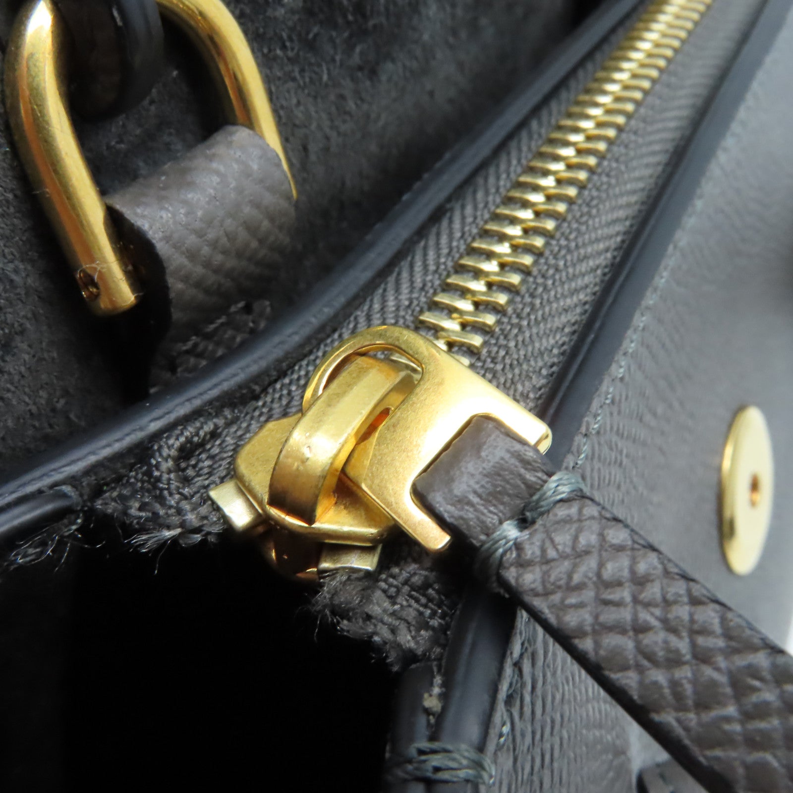 CELINE 牛皮皮革Pico Belt Bag 2Way Shoulder Bag金扣手挽肩背兩用袋灰色