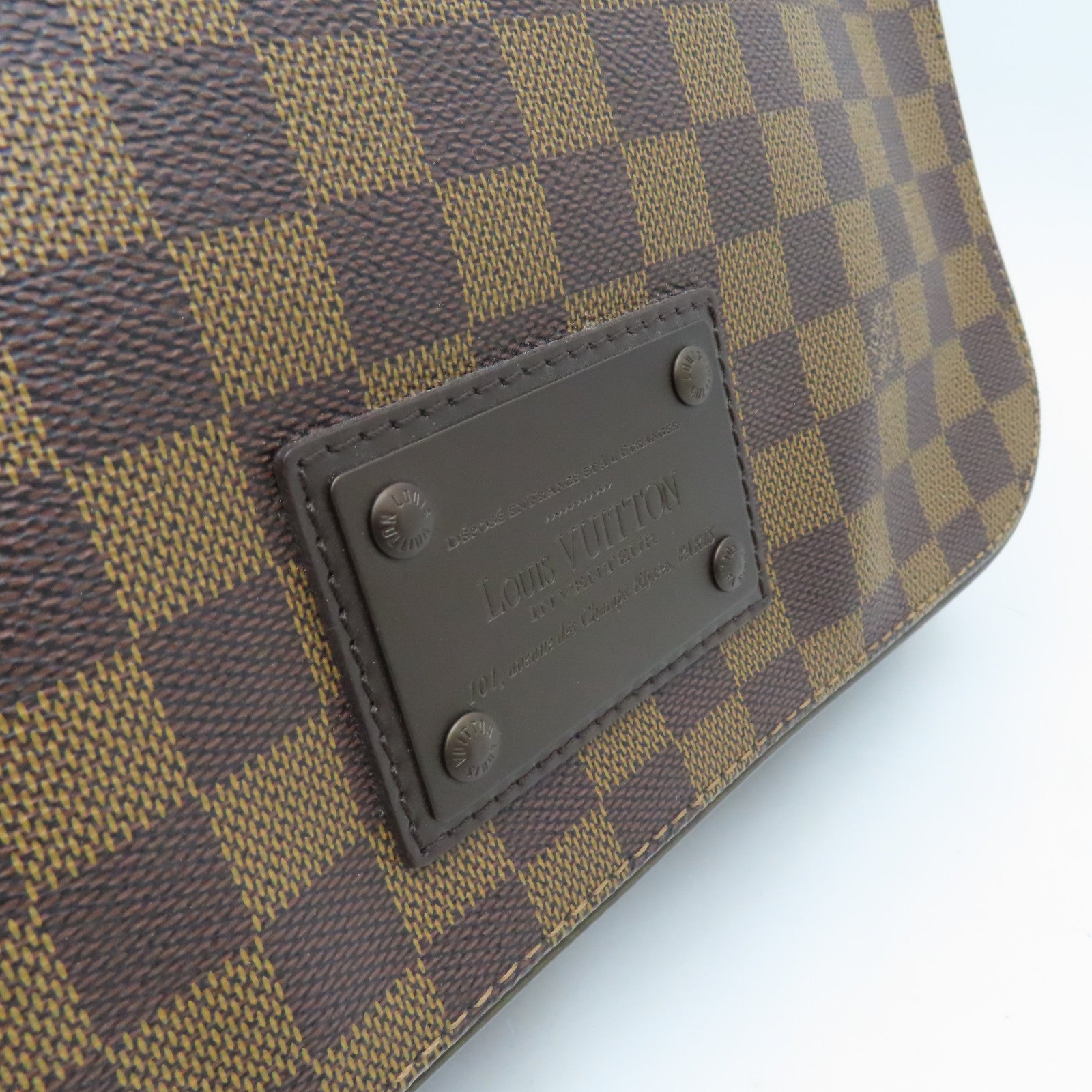 LOUIS VUITTON Damier Brooklyn MM Gold Buckle Shoulder Bag Brown