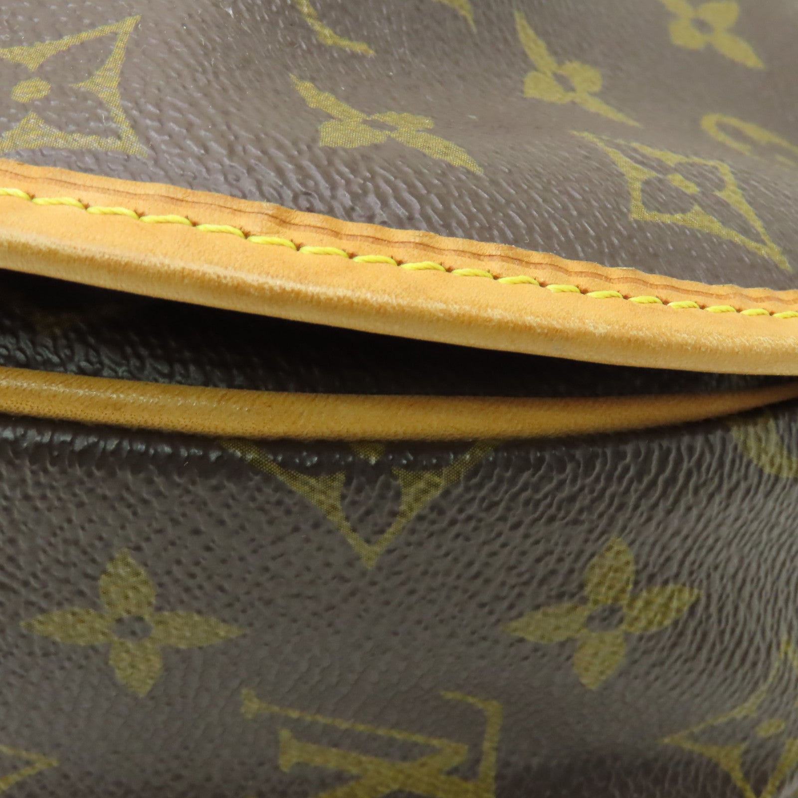 LOUIS VUITTON Monogram Menilmotant MM金扣肩背袋棕色