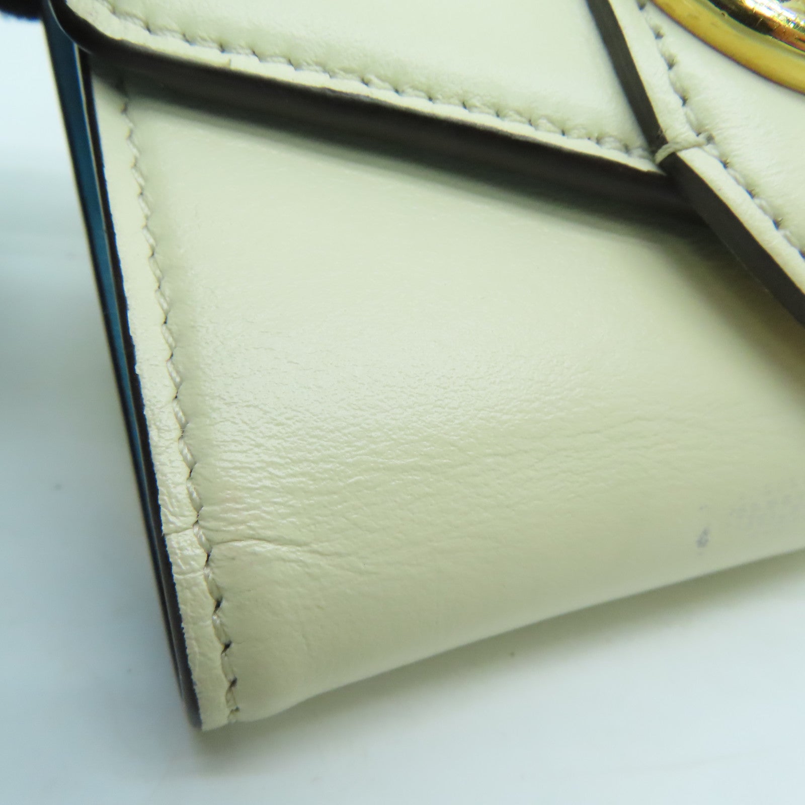 LOUIS VUITTON 【激减优惠】牛皮皮革Point 9 Small Wallet金扣钱包白色