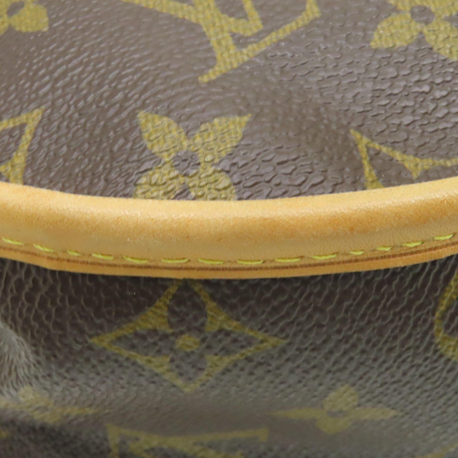 LOUIS VUITTON Monogram Menilmotant MM金扣肩背袋棕色