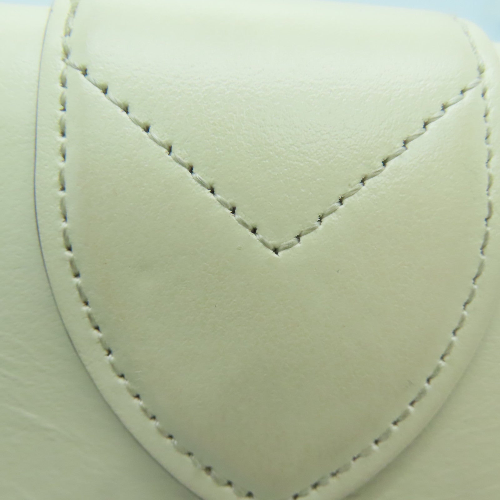 LOUIS VUITTON 【激减优惠】牛皮皮革Point 9 Small Wallet金扣钱包白色