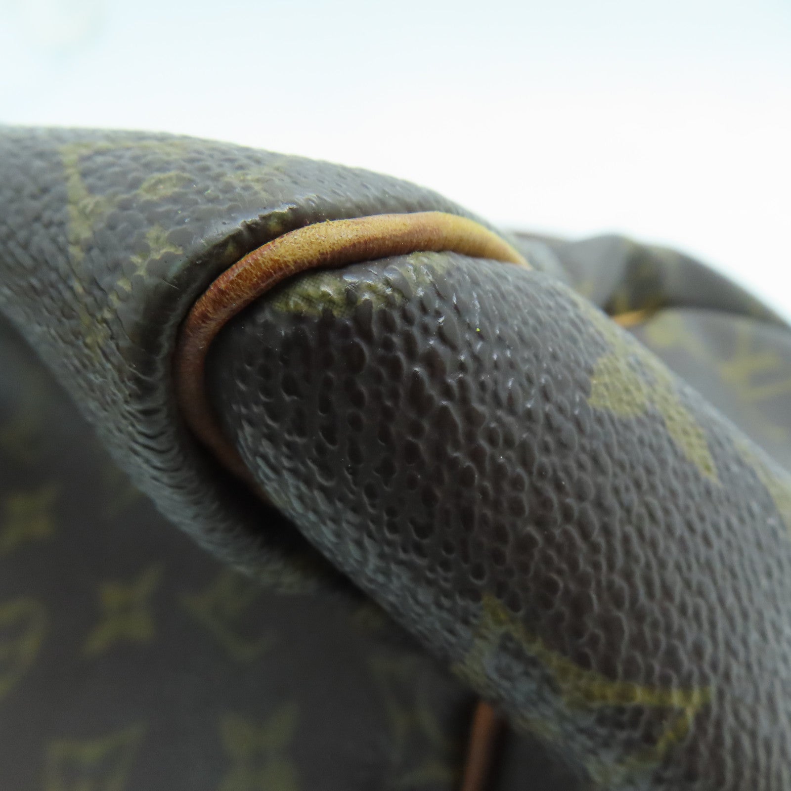 LOUIS VUITTON Monogram Speedy 25 Hand Bag金扣肩背袋啡色