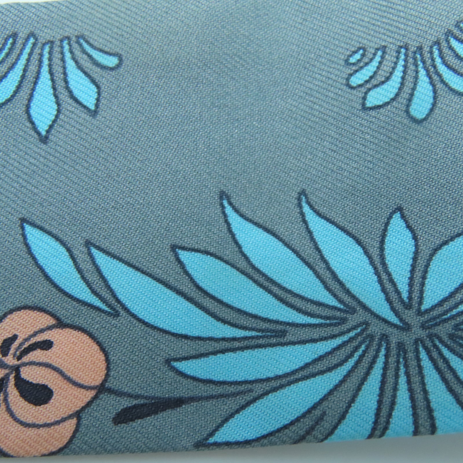 HERMES 絲質Twilly絲巾灰色