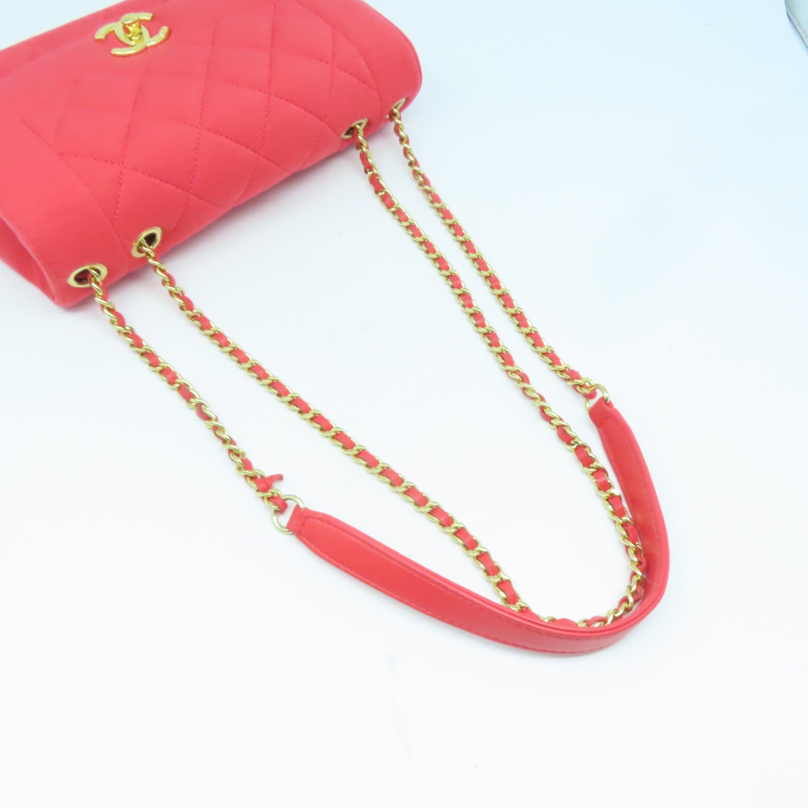 CHANEL 菱格布料Chain Shoulder Bag金扣鏈帶肩背袋紅色