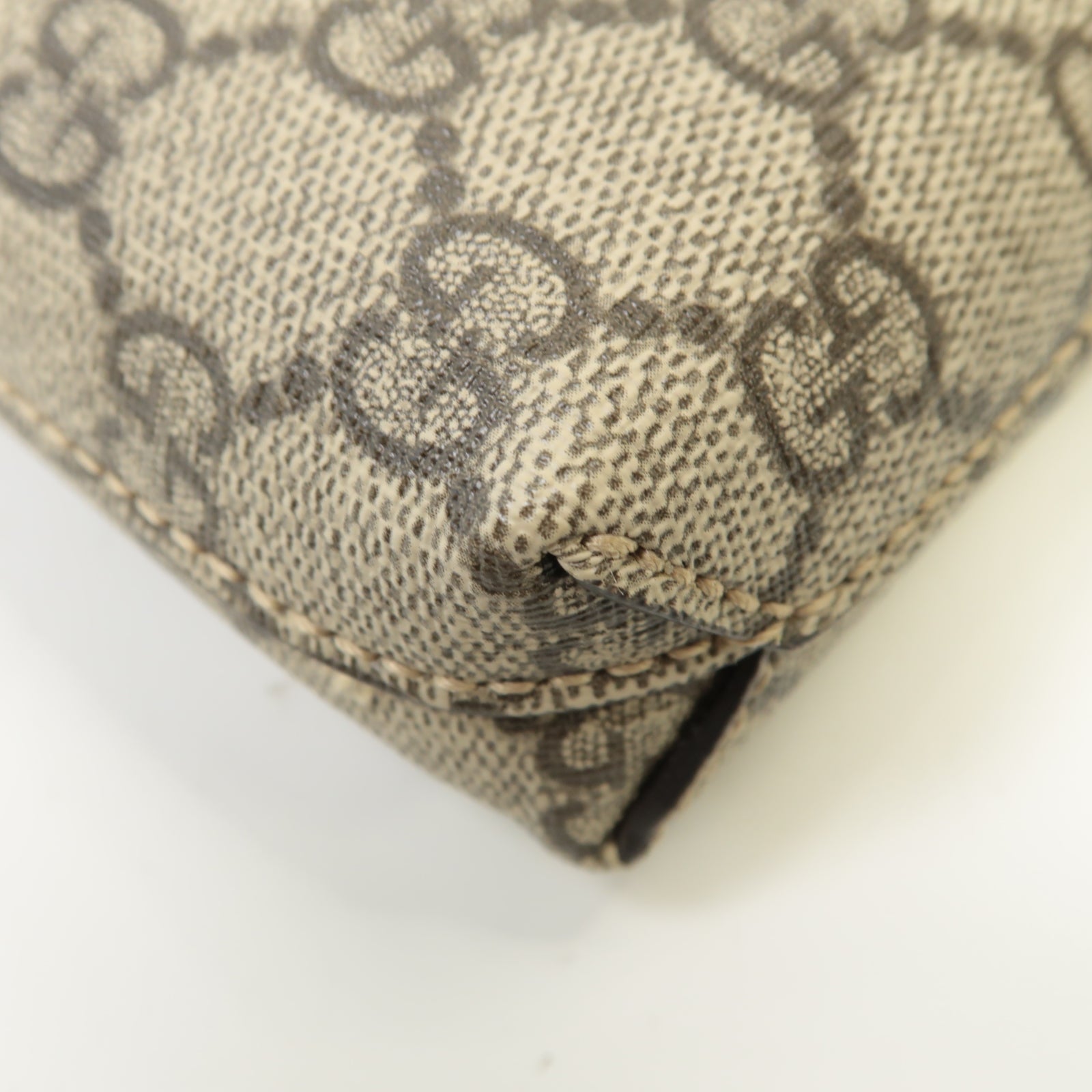 GUCCI 塗層帆布Shoulder Bag金扣肩背袋棕色