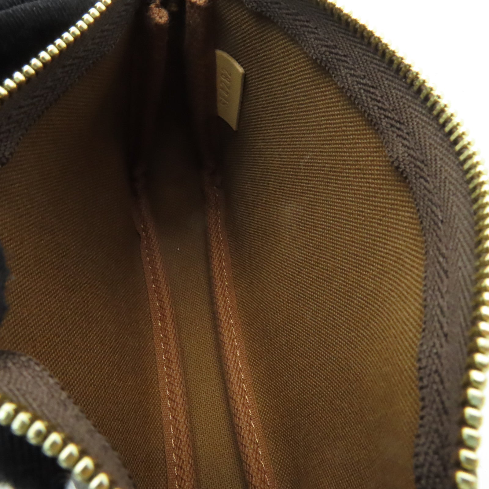 LOUIS VUITTON Monogram Mini Pochette Accessoires金扣手挽袋啡色