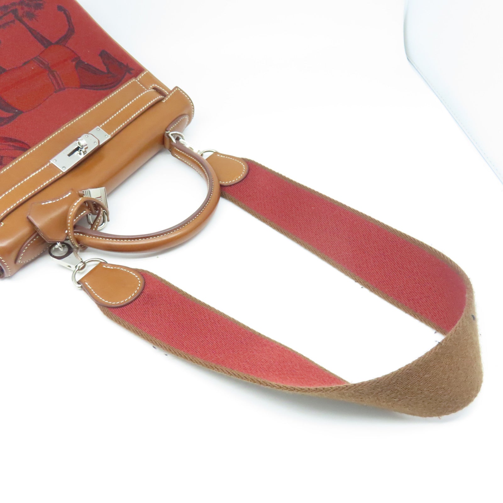 HERMES Canvas Retourne帆布/牛皮皮革Kelly 28 Limited Edition Of Horse銀扣手挽肩背兩用袋紅色/棕色