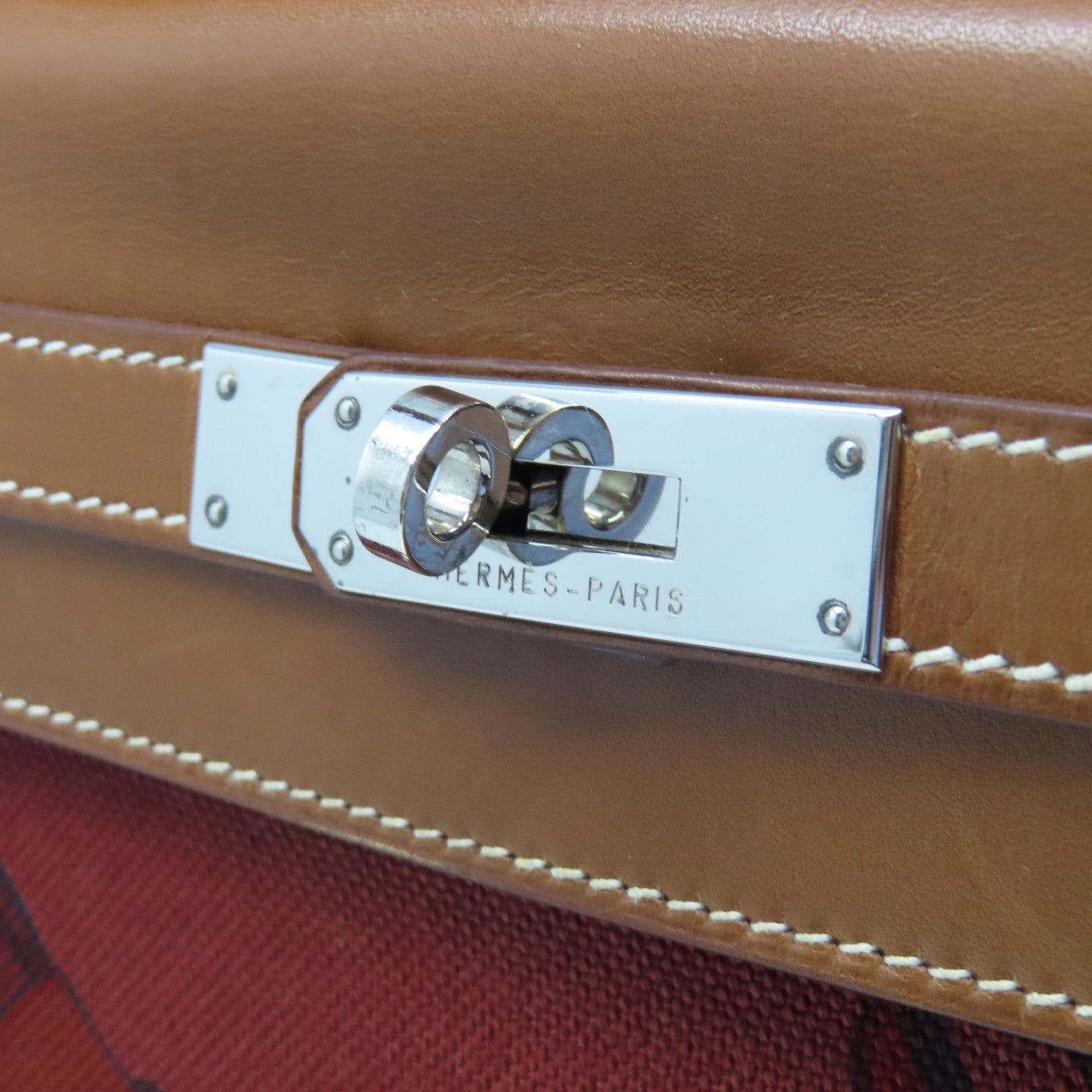 HERMES Canvas Retourne帆布/牛皮皮革Kelly 28 Limited Edition Of Horse銀扣手挽肩背兩用袋紅色/棕色