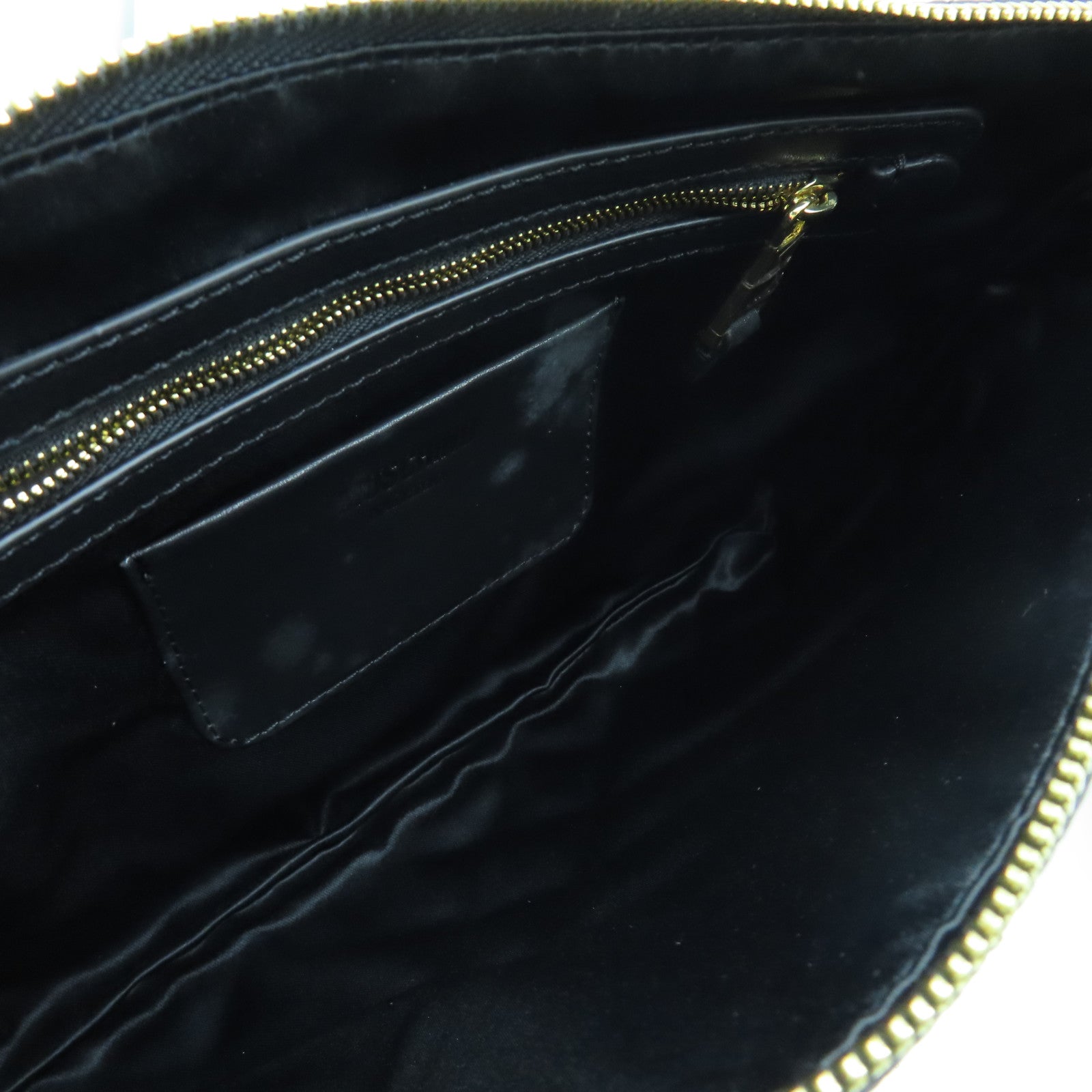 MOSCHINO 尼龍Clutch Bag金扣手拿包黑色