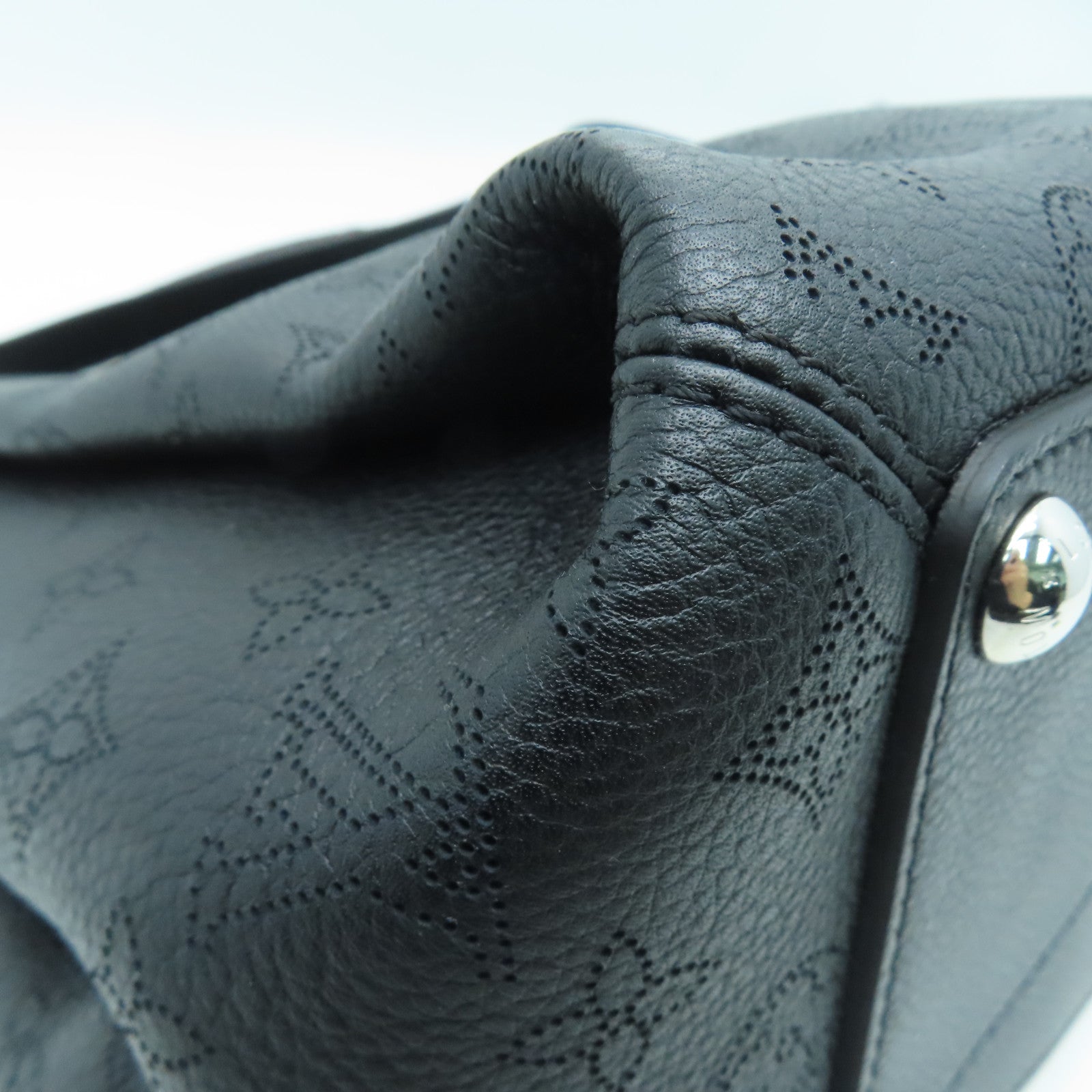 LOUIS VUITTON Mahina Babylone PM 2 Way Shoulder Bag金扣手挽肩背袋黑色