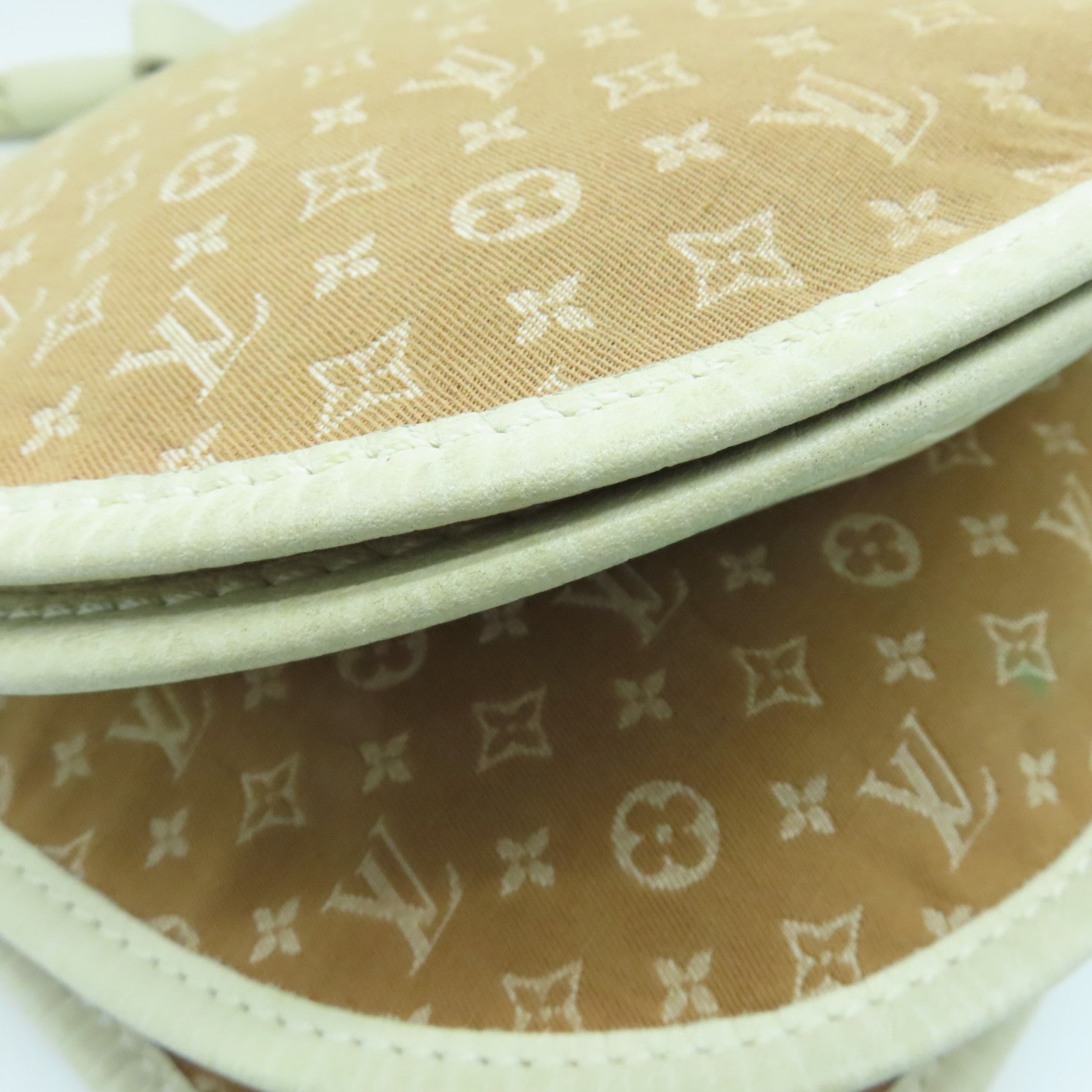 LOUIS VUITTON Monogram idylle Shoulder Bag gold buckle shoulder bag brown