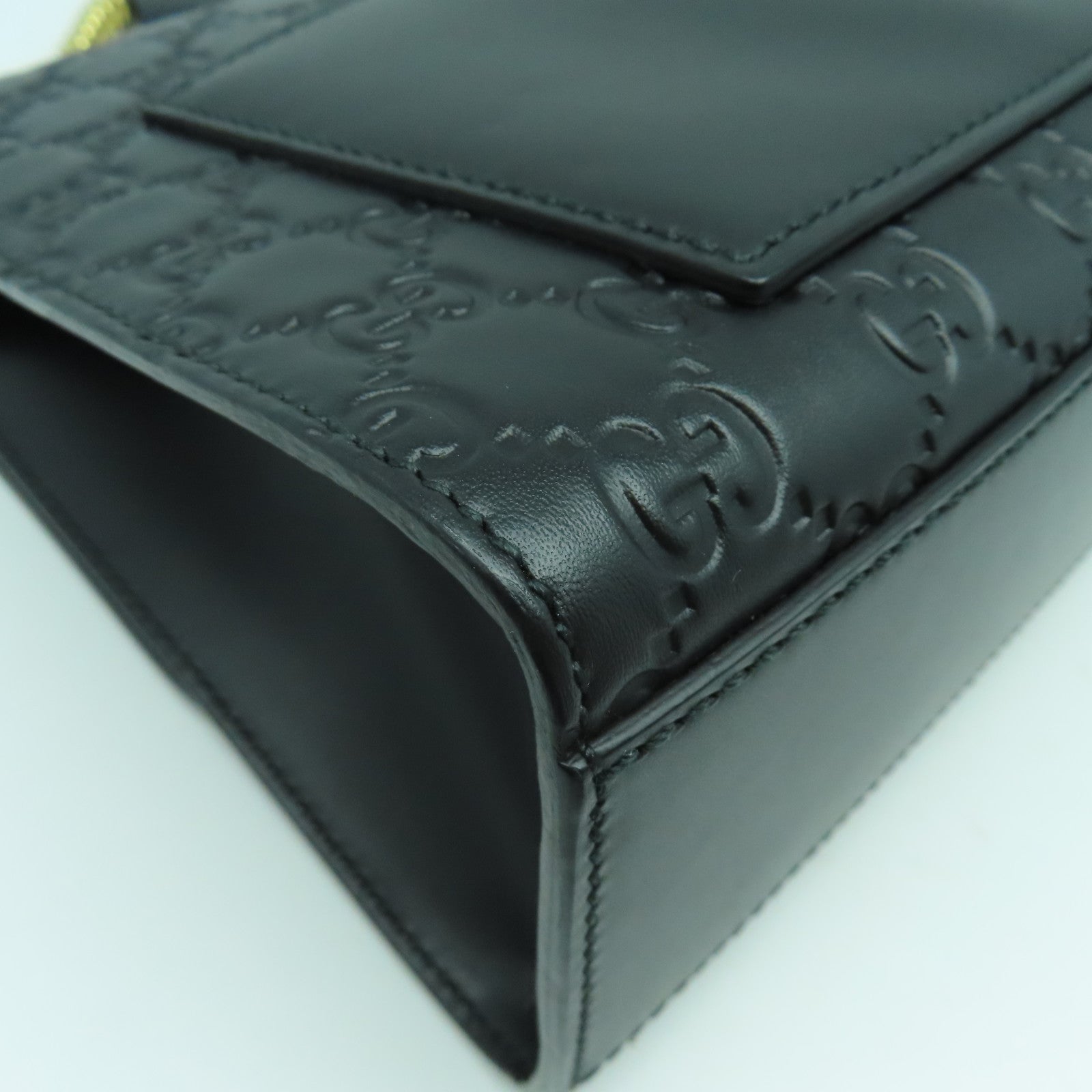 GUCCI 牛皮皮革Shoulder Bag金扣鏈帶肩背袋黑色
