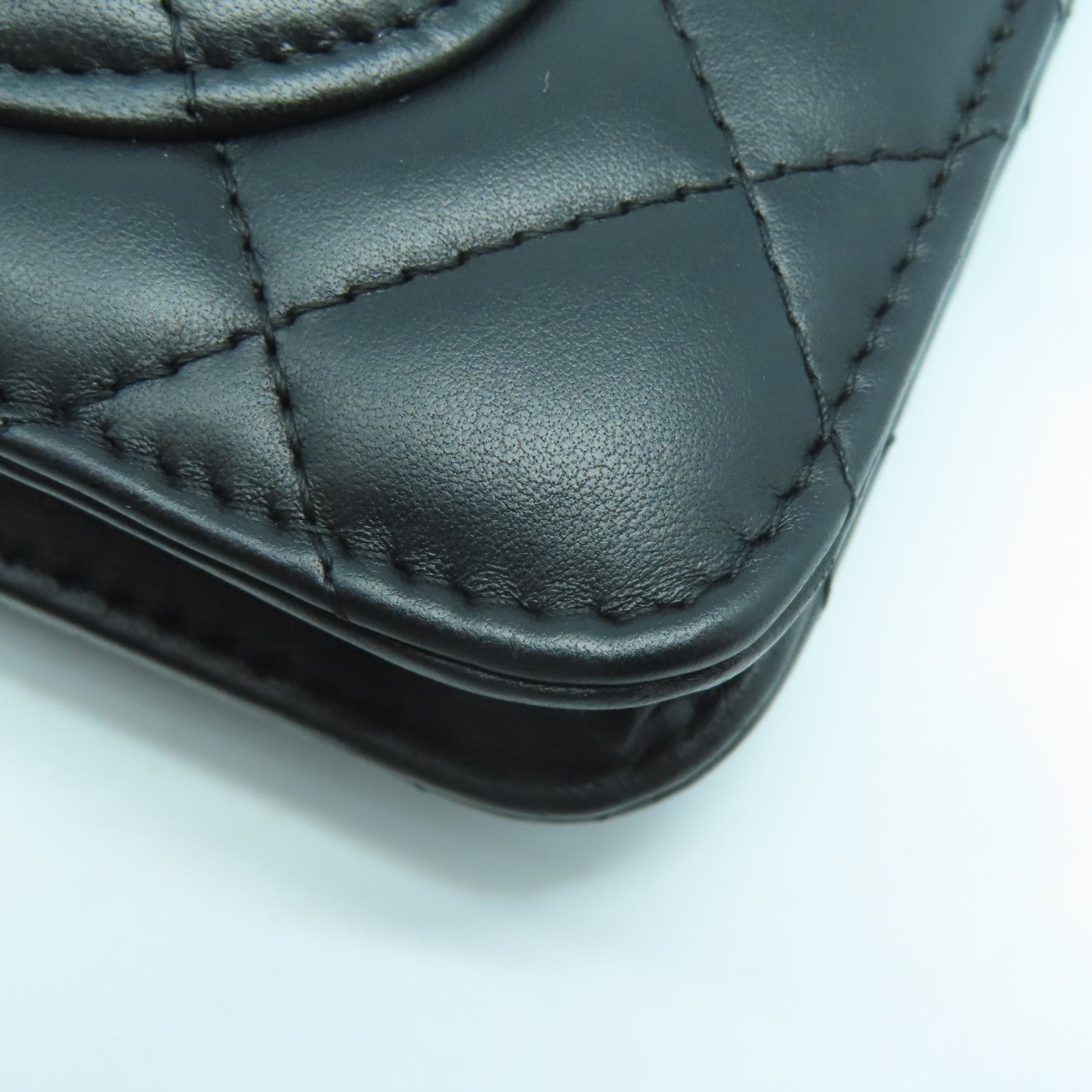 CHANEL 菱格羊皮皮革WOC Shoulder Bag金扣鏈帶肩背袋黑色