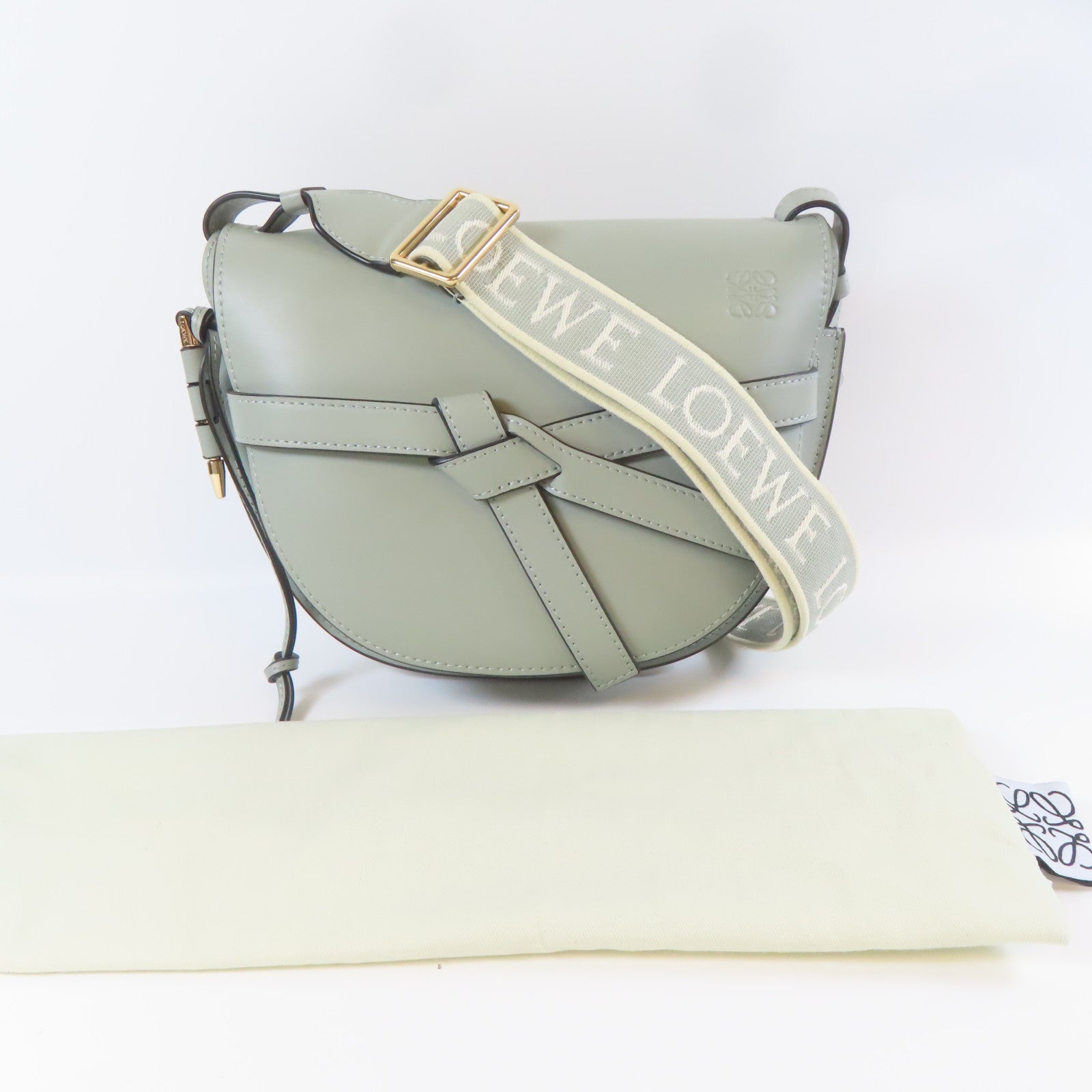 LOEWE 牛皮皮革Small Gate Bag金扣肩背袋灰色