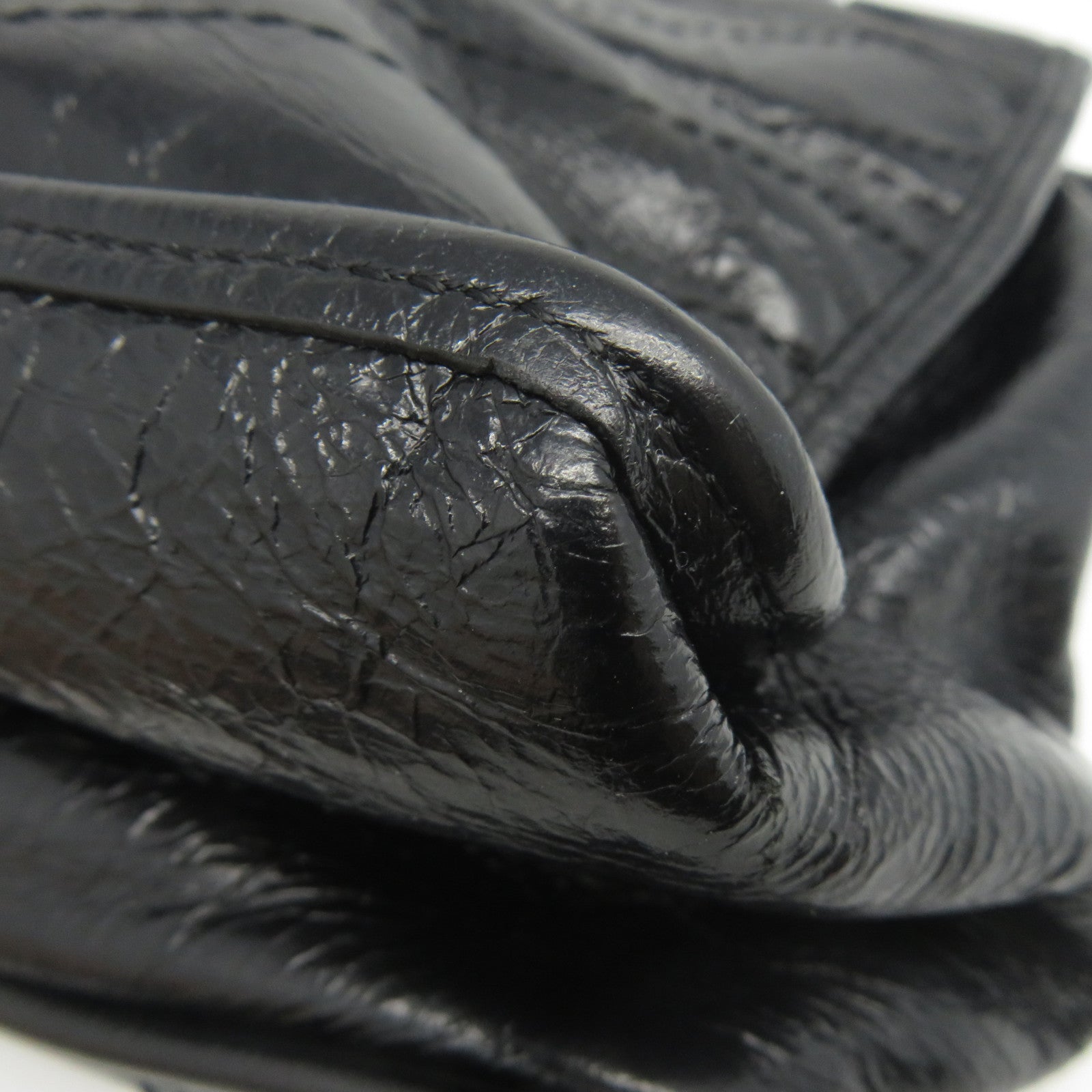 SAINT LAURENT 牛皮皮革Niki Medium銀扣鏈帶肩背袋黑色