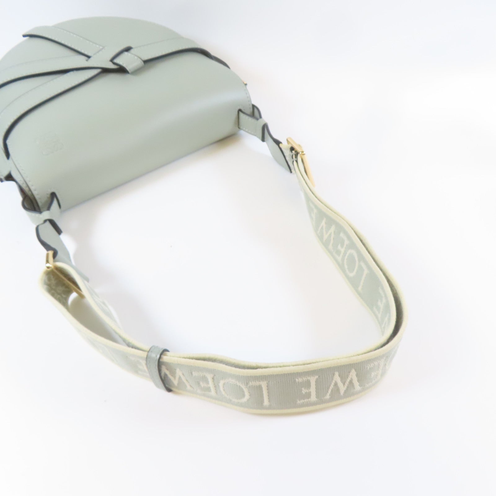 LOEWE 牛皮皮革Small Gate Bag金扣肩背袋灰色