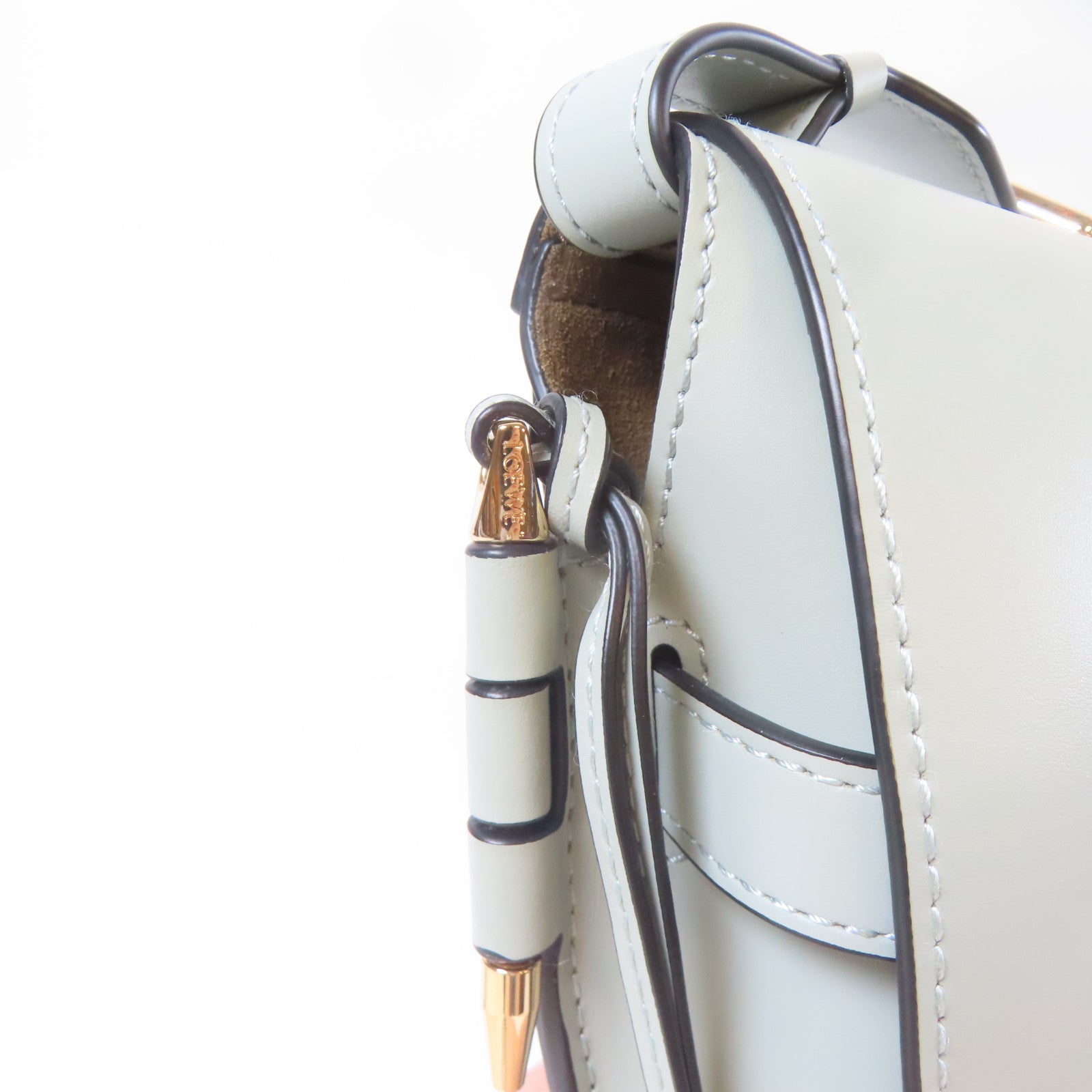 LOEWE 牛皮皮革Small Gate Bag金扣肩背袋灰色