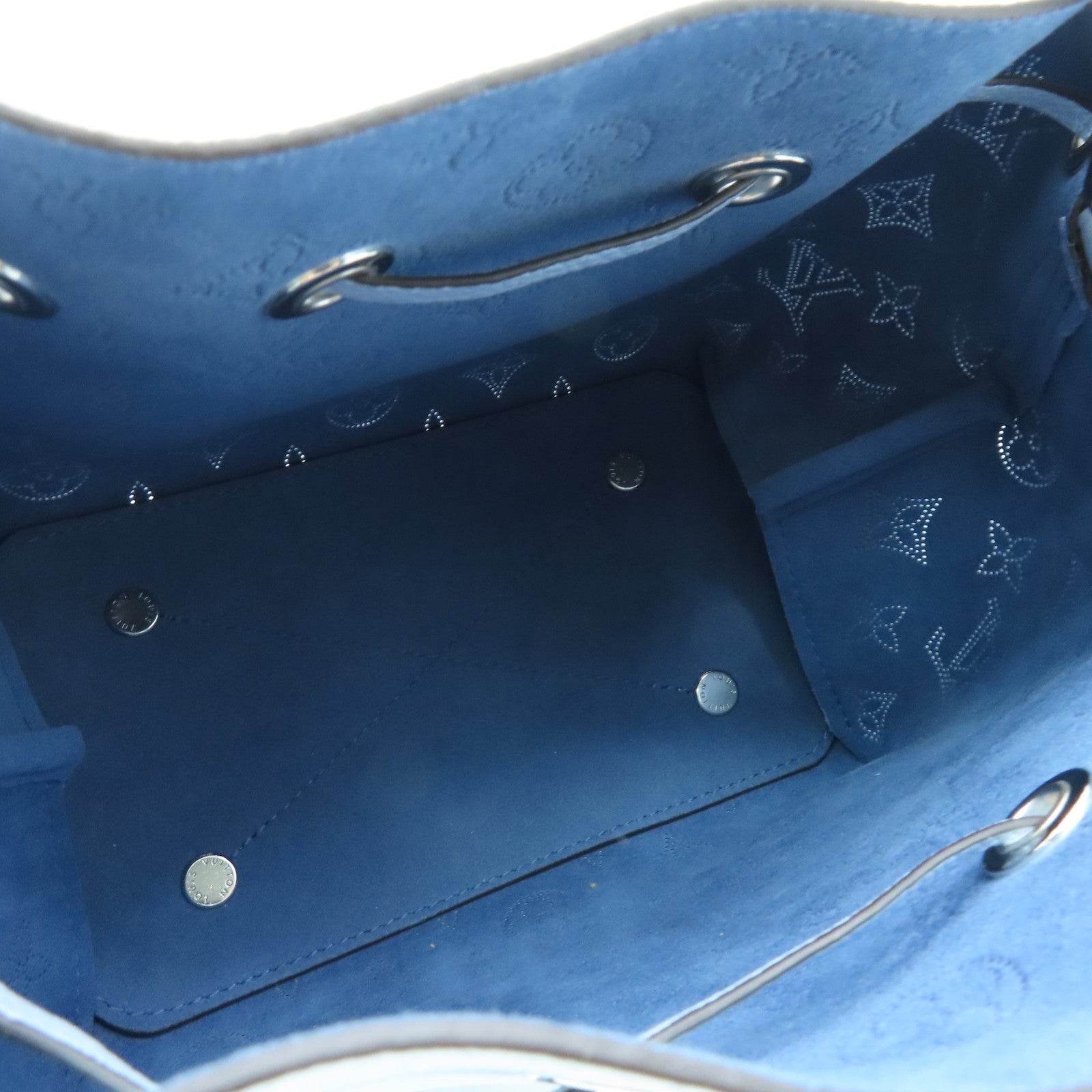 LOUIS VUITTON Mahina Bella Silver Buckle Shoulder Bag Powder Blue