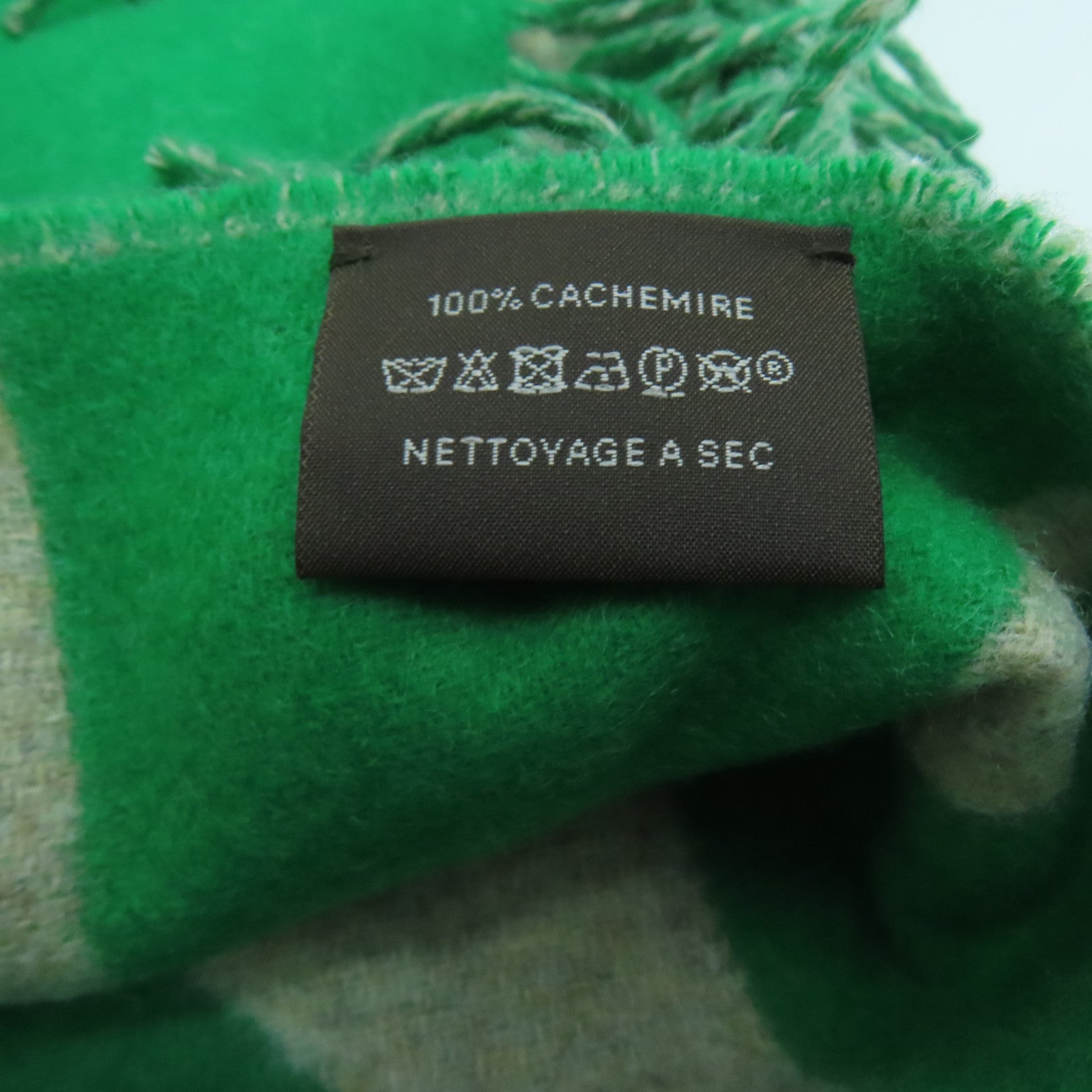 HERMES 羊绒Scarf颈巾33x140cm