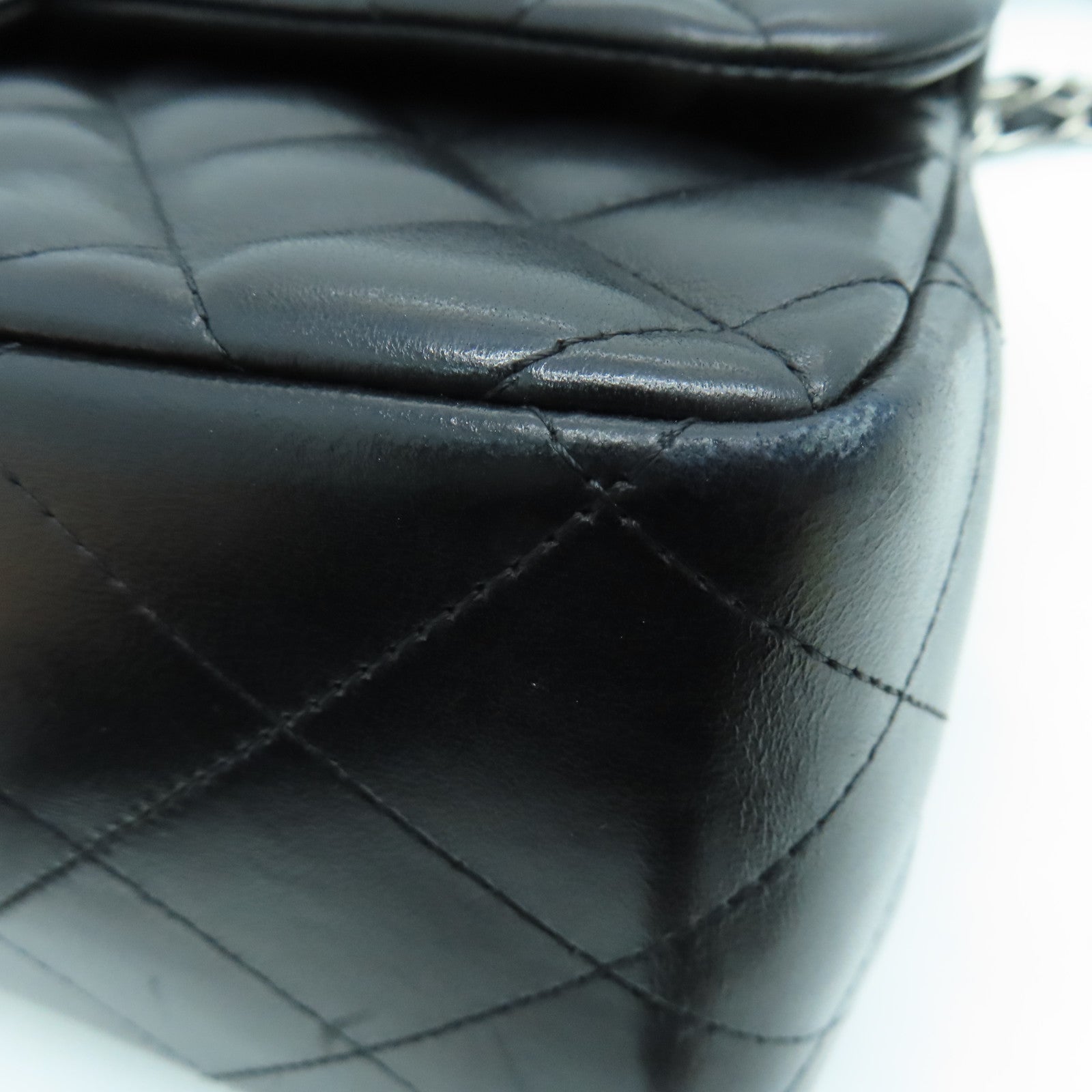 CHANEL 菱格羊皮皮革Classic Chain Shoulder银扣手挽肩背两用袋黑色