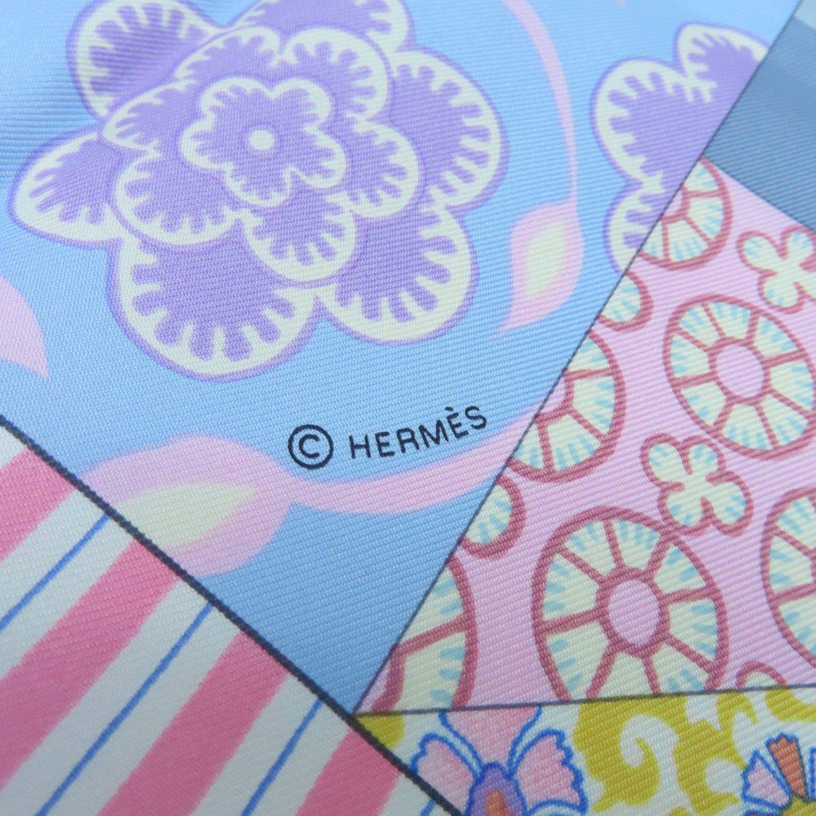 HERMES 【激減優惠】絲質Scarf 90x90絲巾粉紅色/紫色/多色