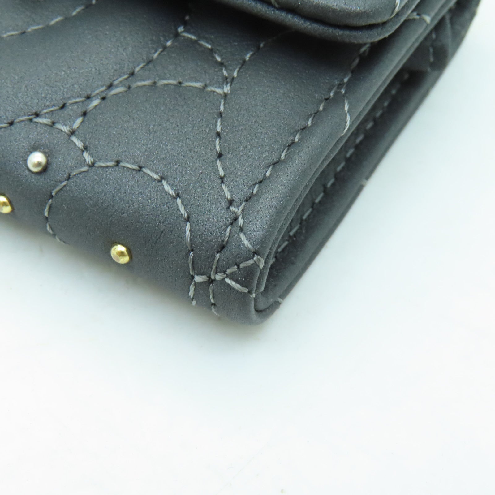 CHANEL 羊皮皮革Card Case銀扣卡片套灰色