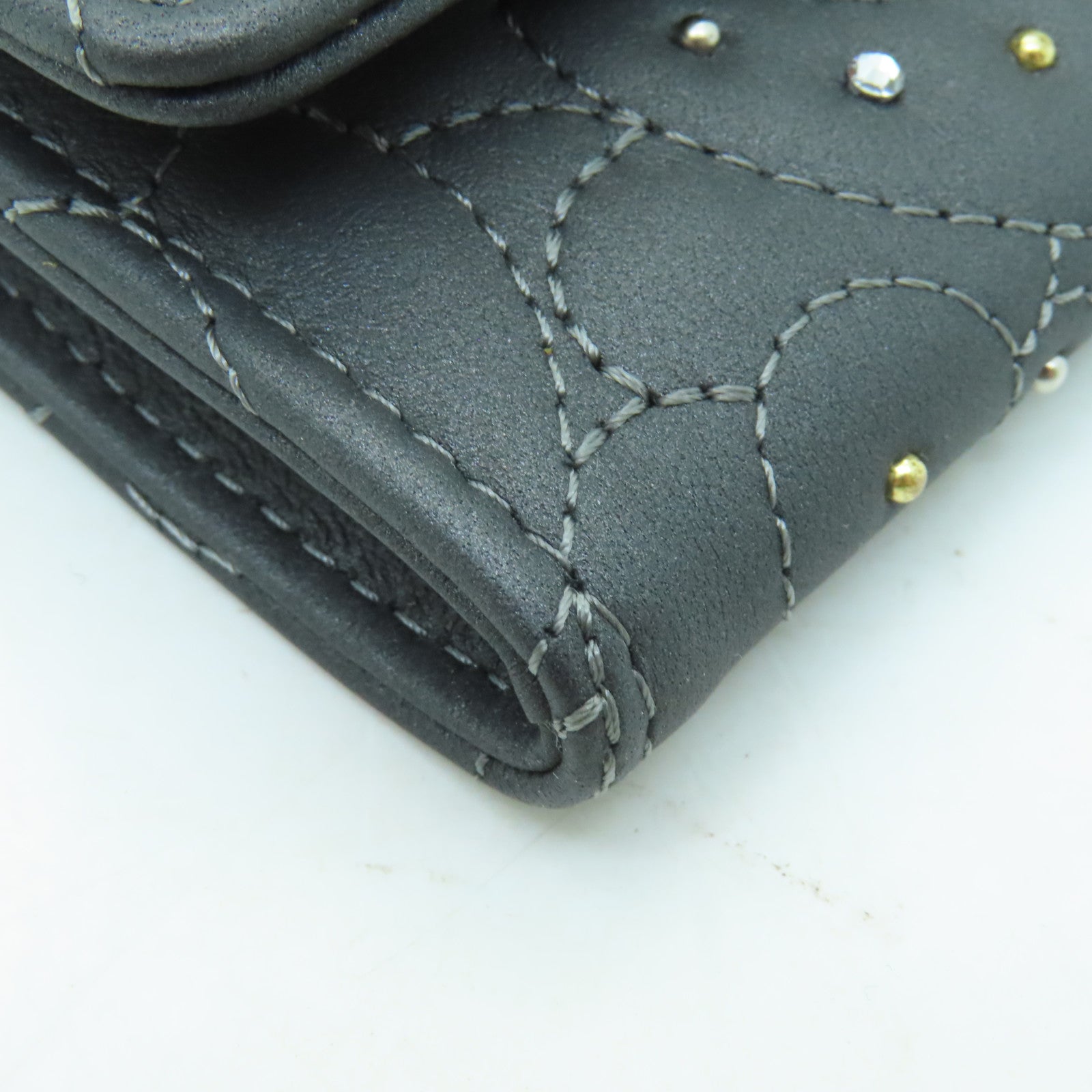 CHANEL 羊皮皮革Card Case銀扣卡片套灰色