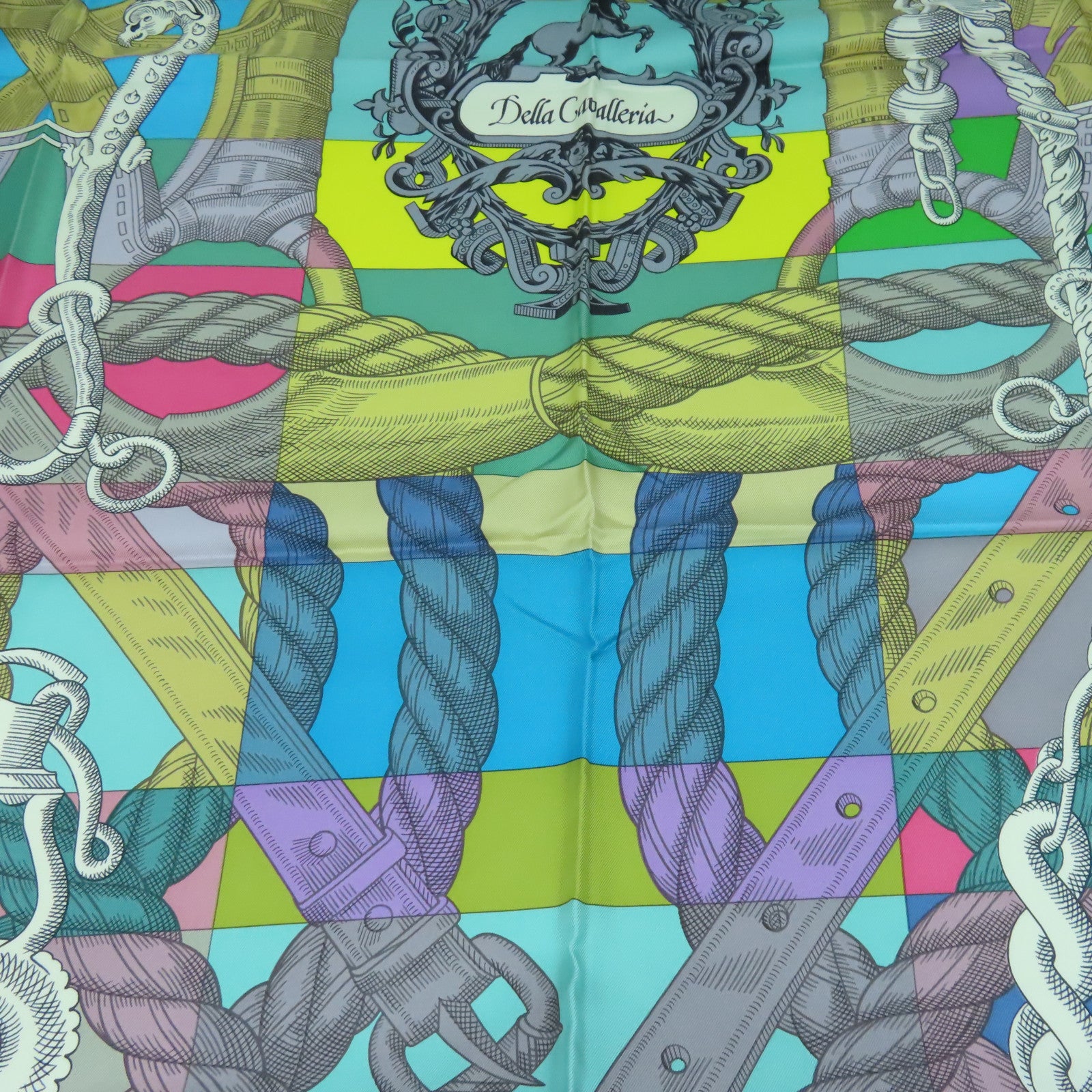 HERMES 絲質Scarf 90x90絲巾黃色/多色