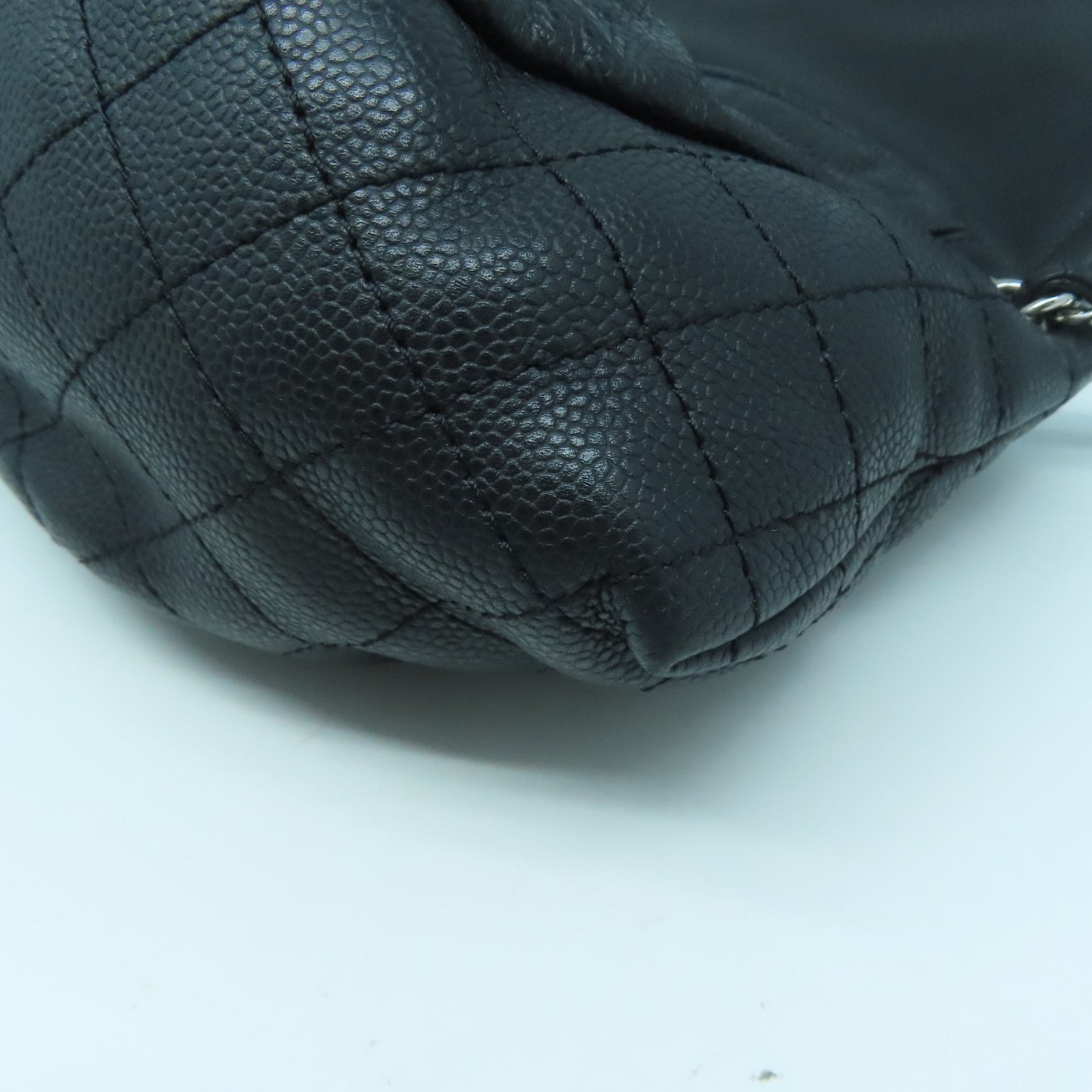 CHANEL 菱格Caviar皮革Chain Shoulder銀扣手挽肩背兩用袋黑色